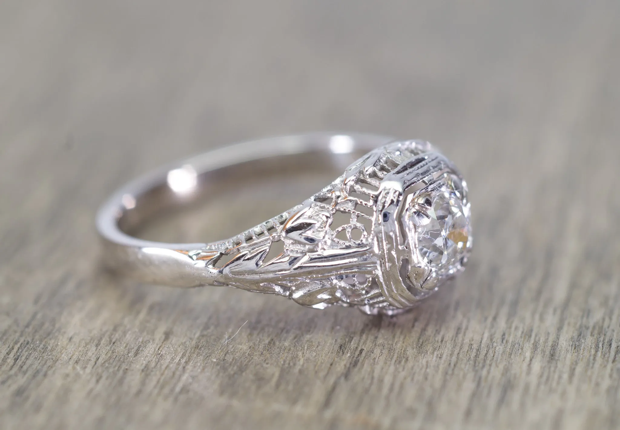 0.36CT OLD EUROPEAN CUT DIAMOND SOLITAIRE IN ART DECO VINTAGE SETTING