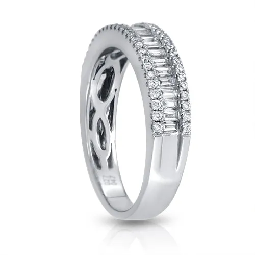 0.95 CARAT BAGUETTE CUT AND ROUND BRILLIANT DIAMOND 3/4 RING 14KT WHITE GOLD