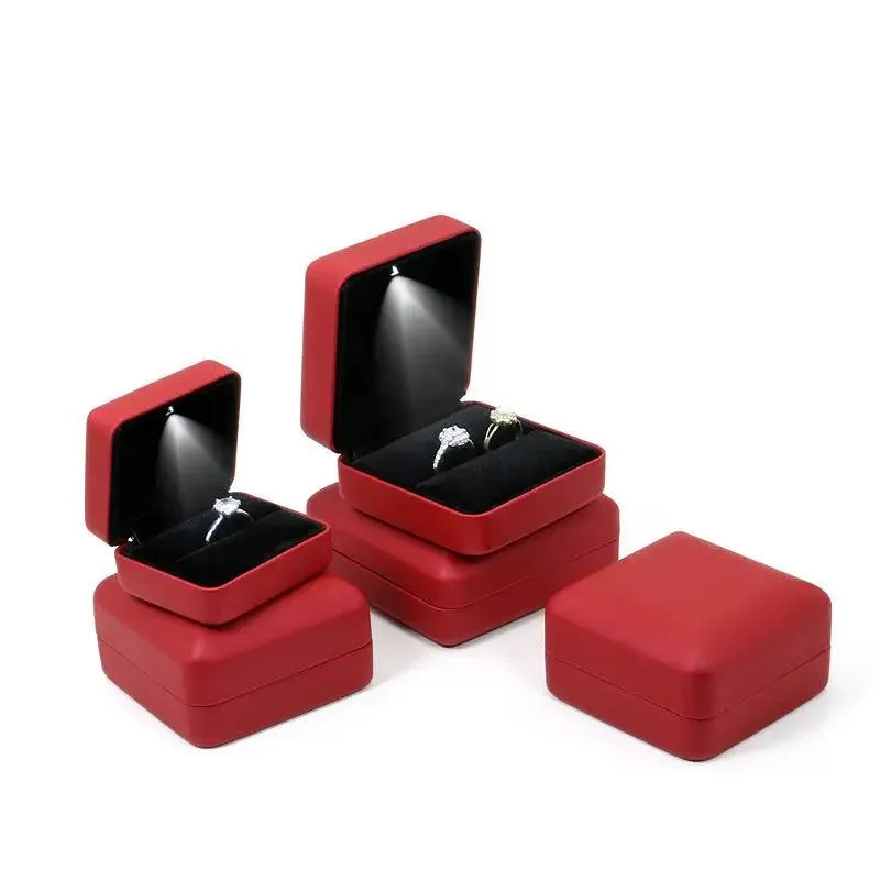 100PCs Wholesale Black LED Proposal Ring Leather Light Jewelry Box