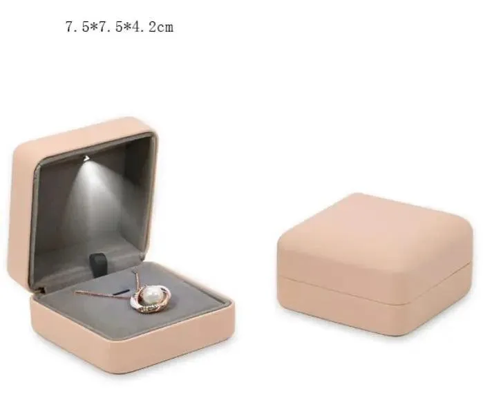 100PCs Wholesale Black LED Proposal Ring Leather Light Jewelry Box