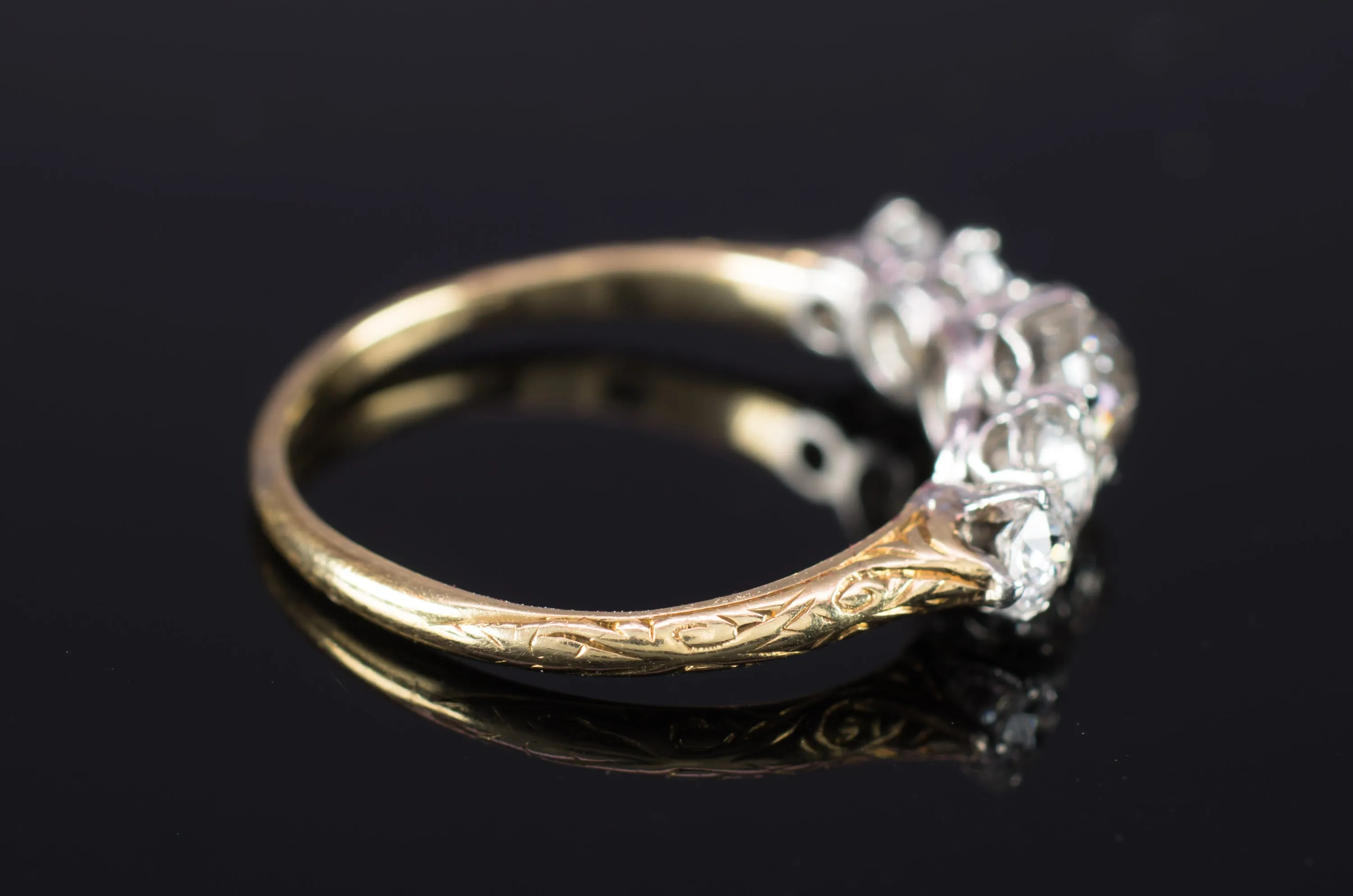 1.31CTW FIVE STONE HALF HOOP BAND