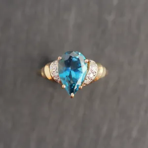 14k Gold Diamond   Topaz Cocktail Ring