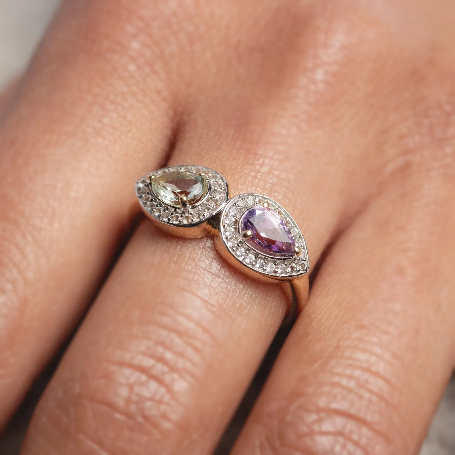 14k Pastel Amethyst Toi et Moi Ring