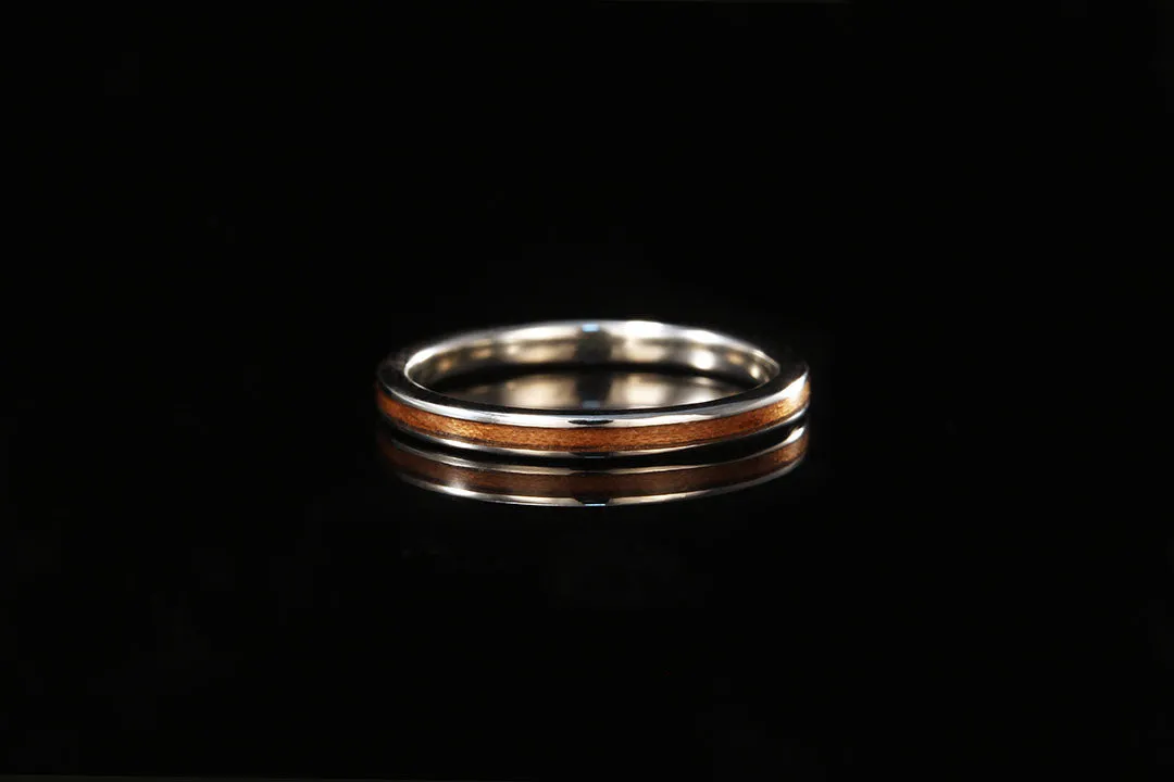 14K WHITE GOLD CHERRY WOOD RING