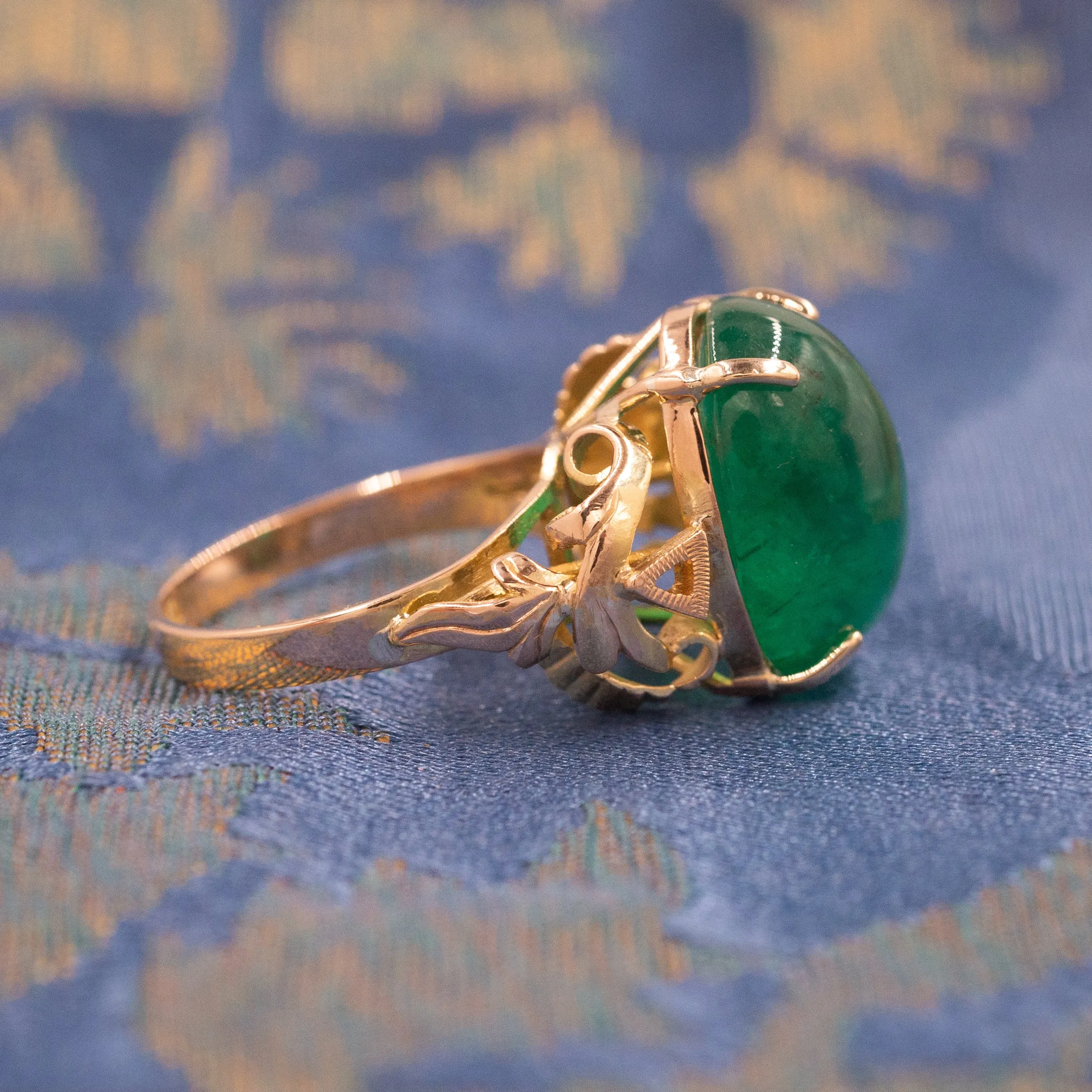 15 Carat Colombian Emerald Cabochon Ring c. 1950s