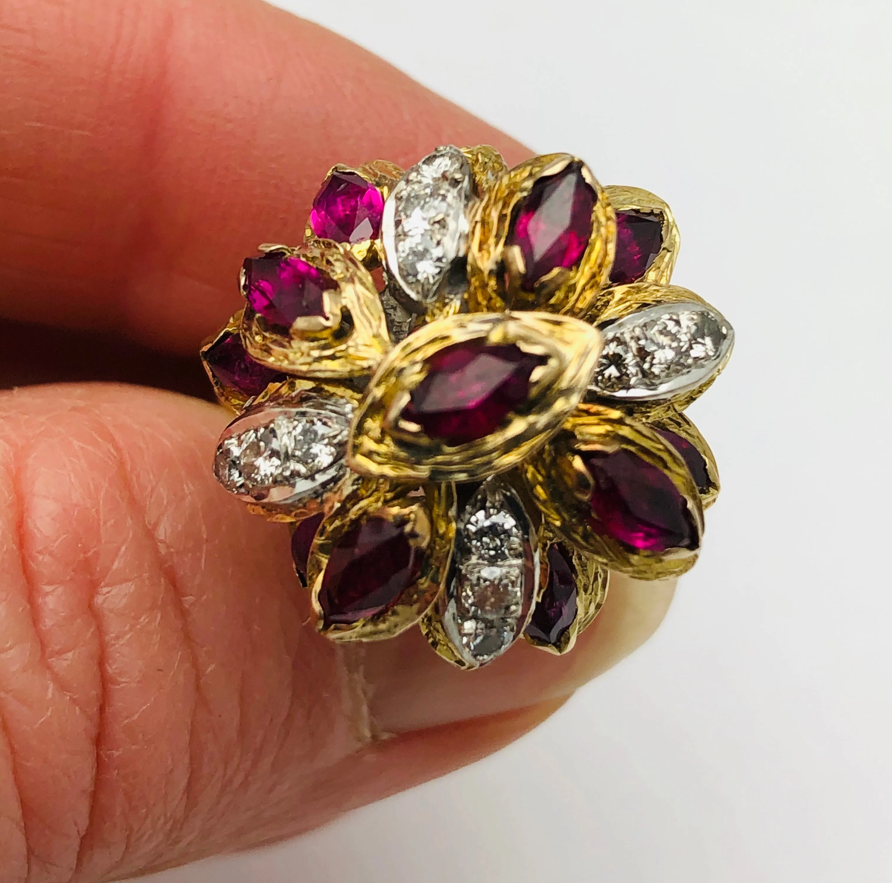 18K Ruby Diamond Vintage Cocktail Ring