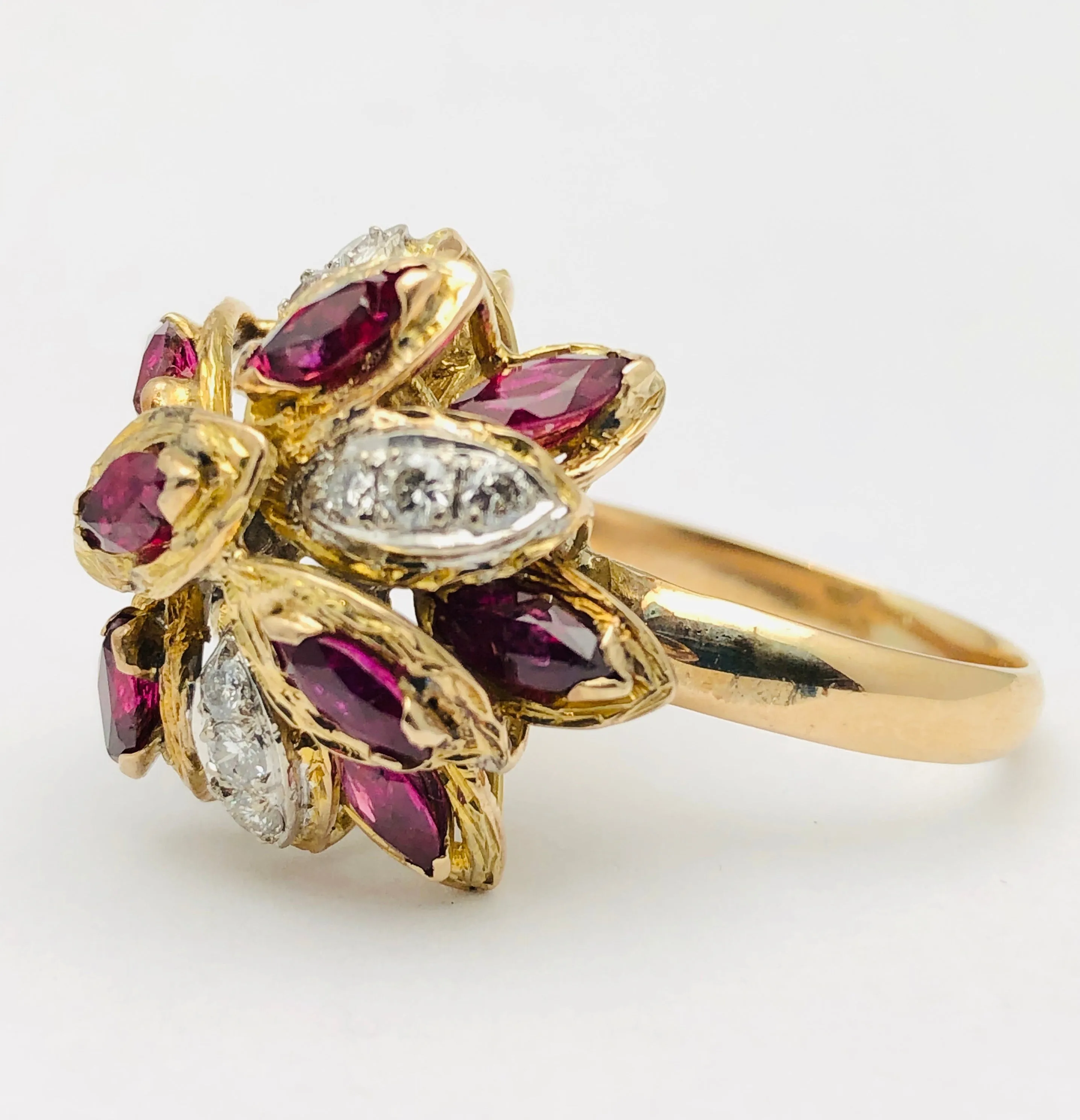18K Ruby Diamond Vintage Cocktail Ring