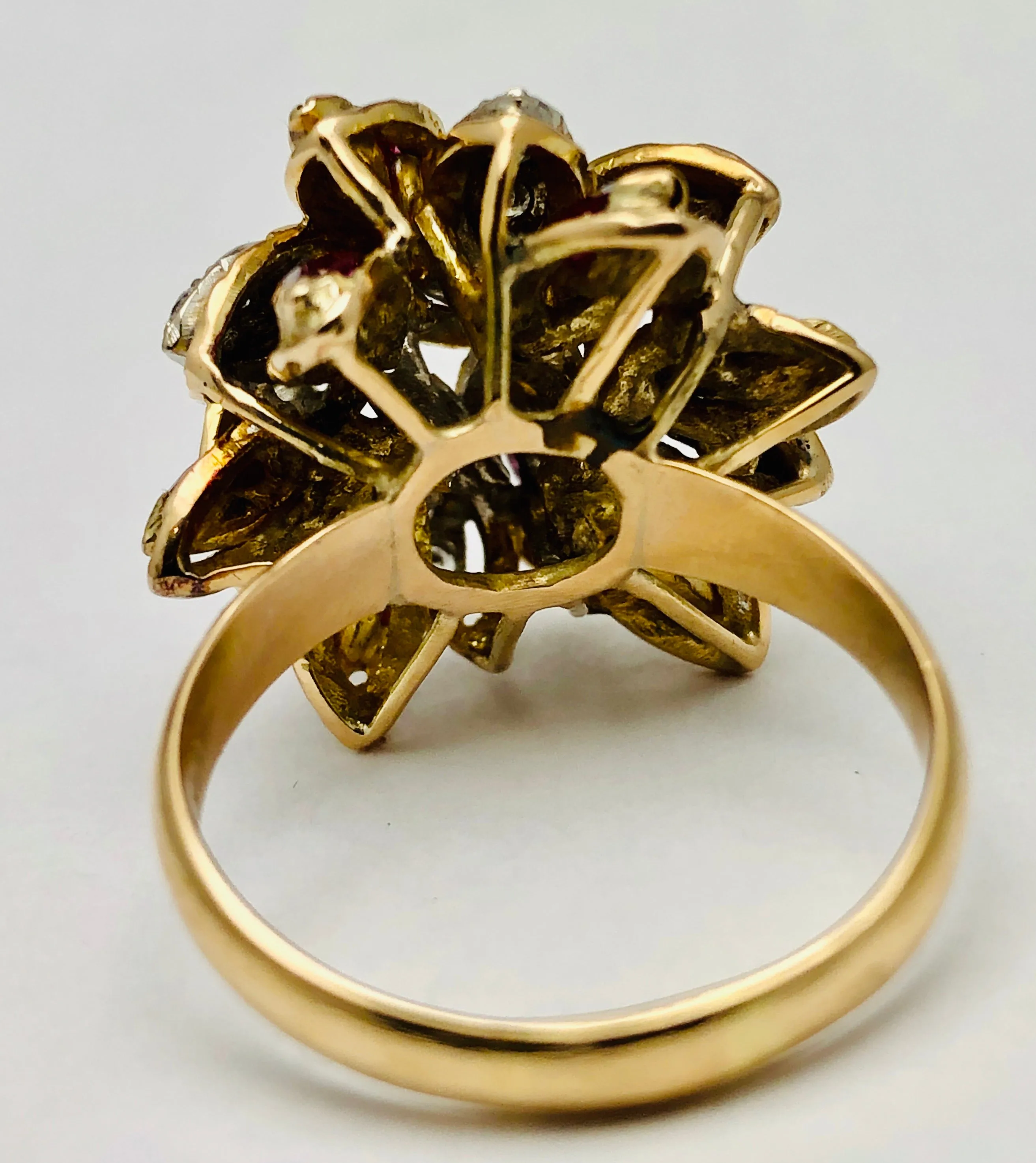 18K Ruby Diamond Vintage Cocktail Ring