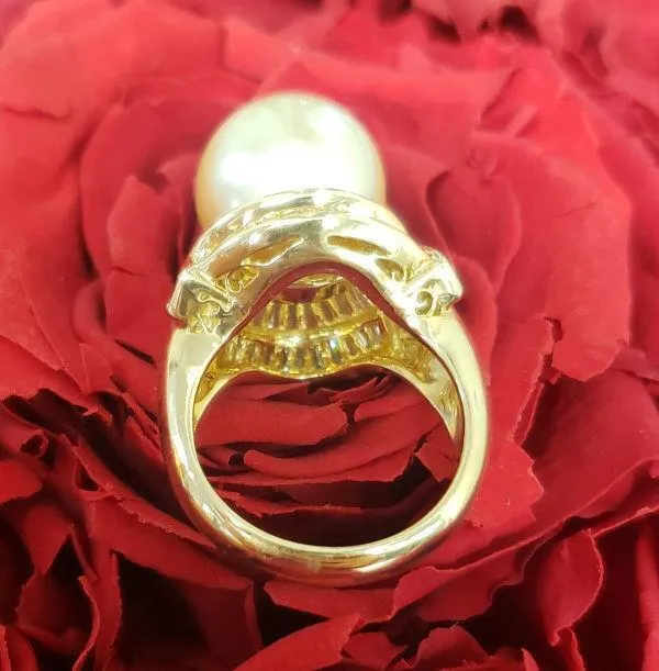 18k Yellow Gold 13.5mm Golden Tahitian Pearl & Diamond Ring - High-End Quality
