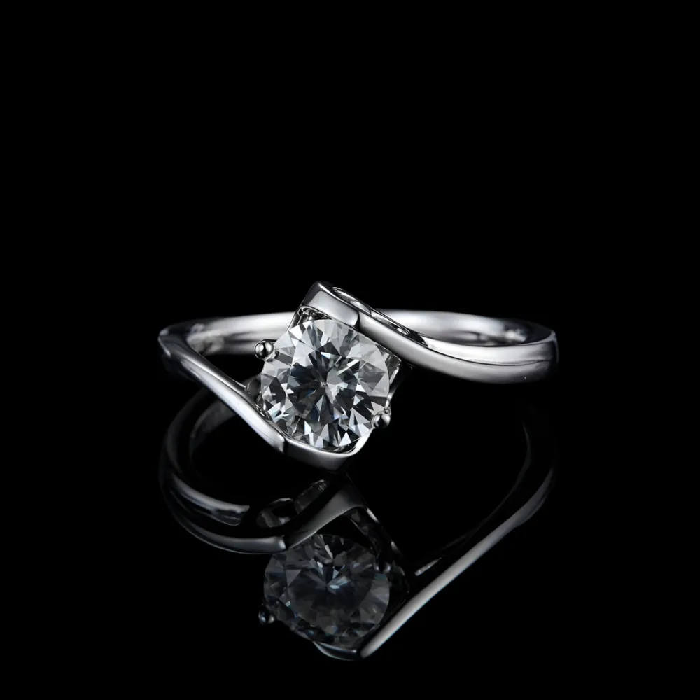 1ct Diamond 6.5mm Engagement Ring