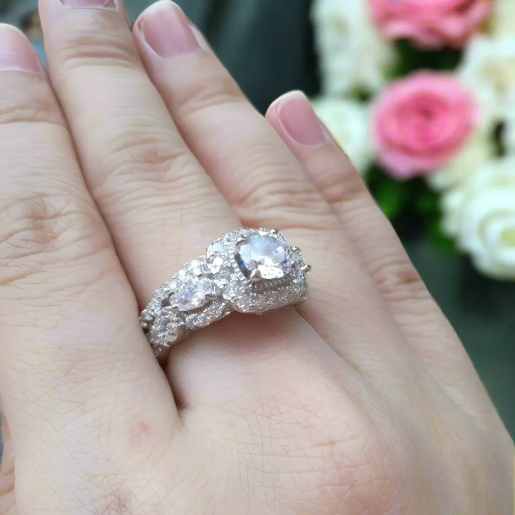 2PCS 1.5 Ct Round Pear Cut Created Diamond Ring Set