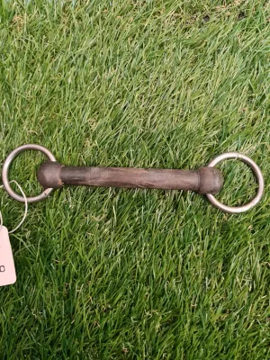 3 3/4" showing bit, black with silver rings