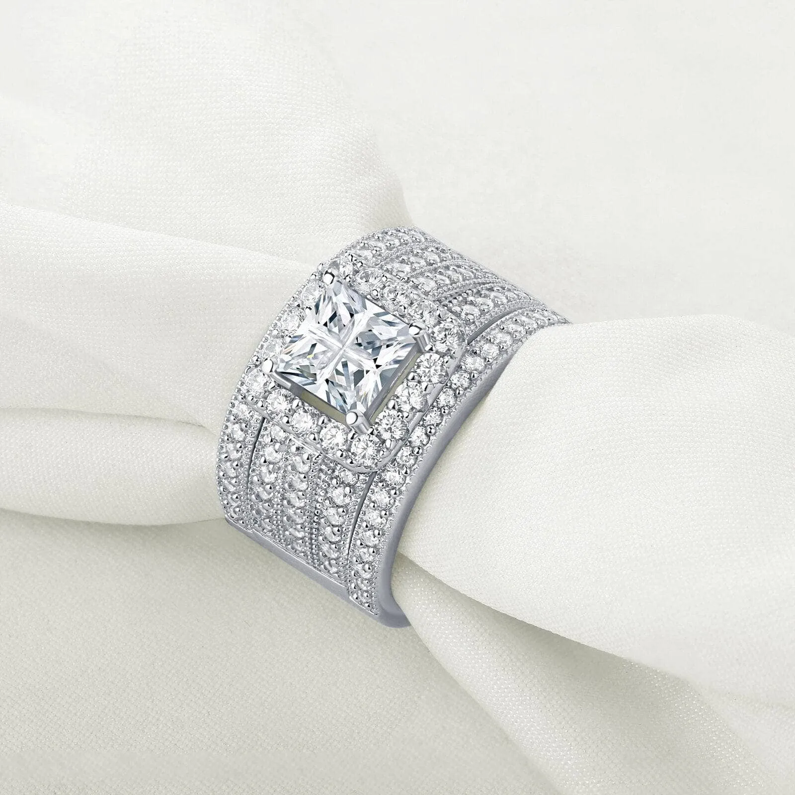 3Pcs Princess Cut Diamond Engagement Ring Set