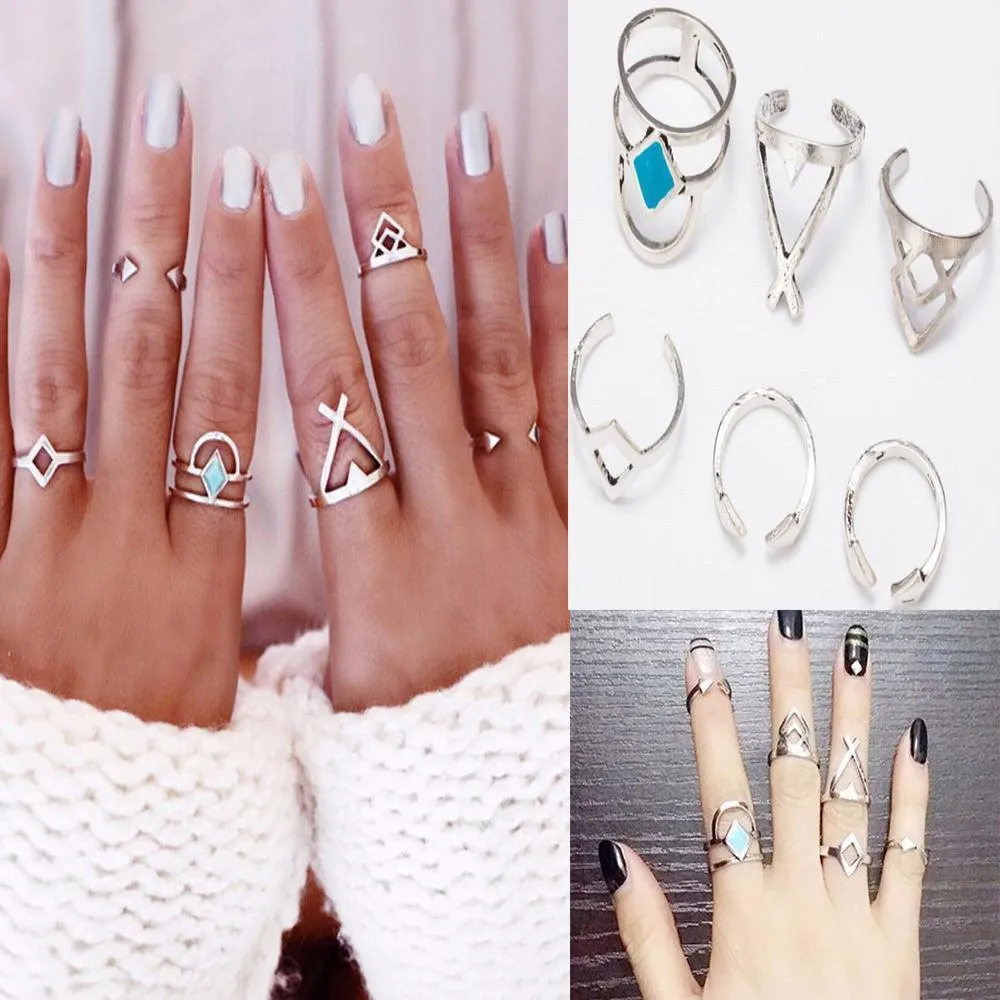 6 Piece Set Lucky Rings (2 Colors)