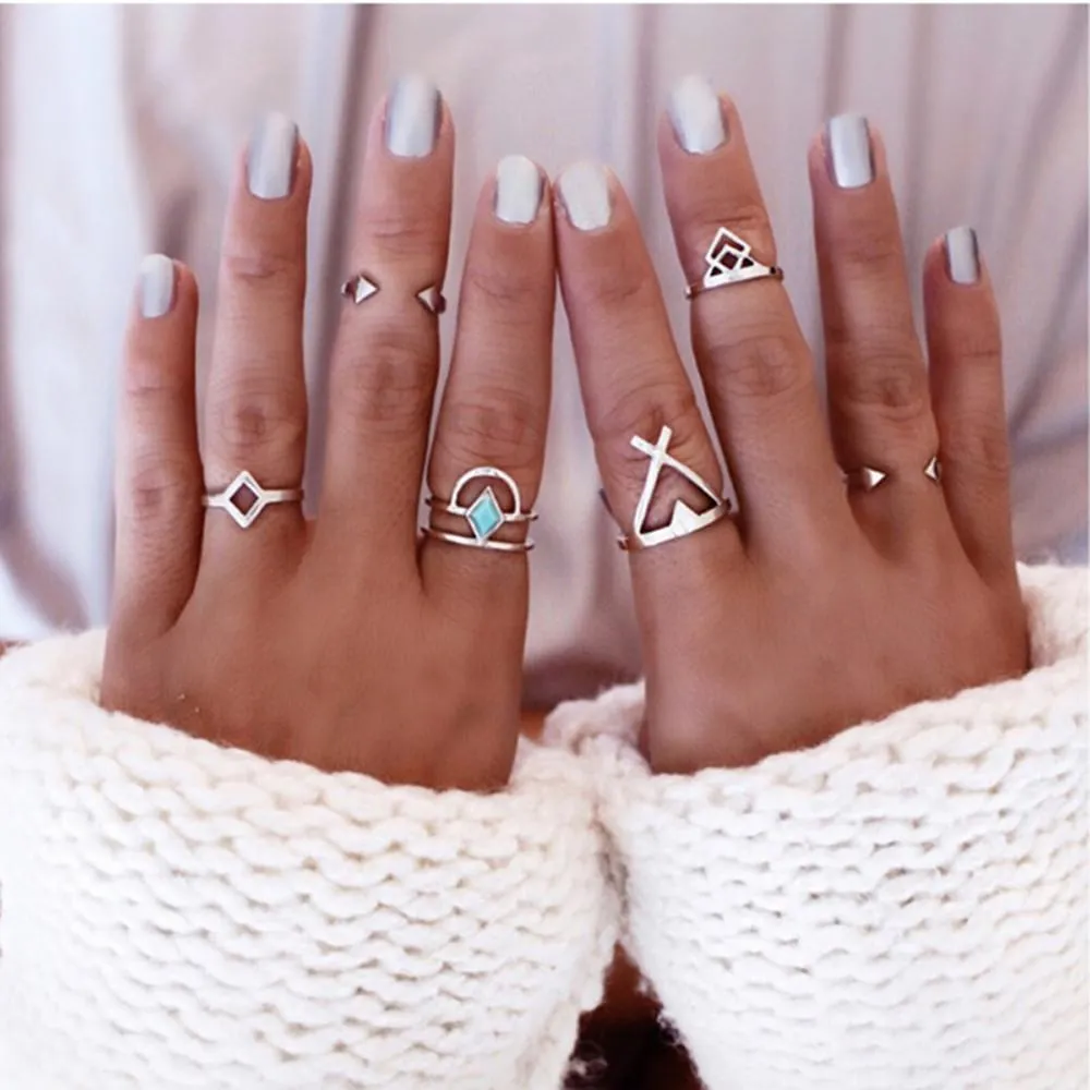 6 Piece Set Lucky Rings (2 Colors)