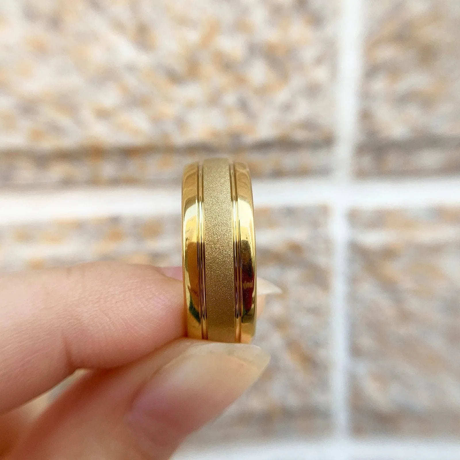 8mm Tungsten Carbide Frosted Men's Wedding Band