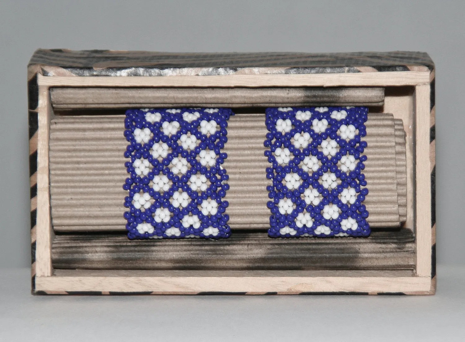 African Beaded Napkin Rings Navy White Zulu Tribal Designs Handcrafted Set of 2 South Africa 1" X 2" Handmade Wood Gift Box
