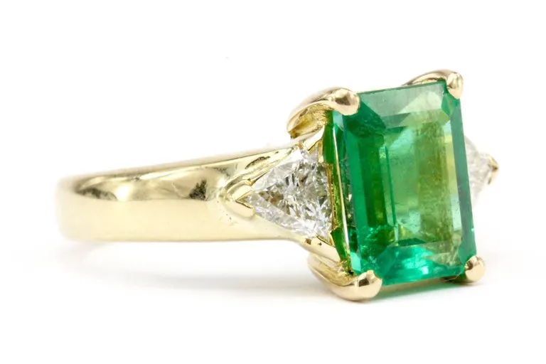 AGL Report 2 CT Brazilian Emerald & Diamond Ring Size 6