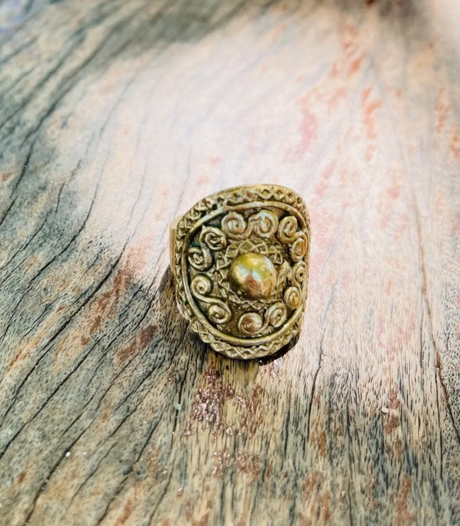 Agong Ring