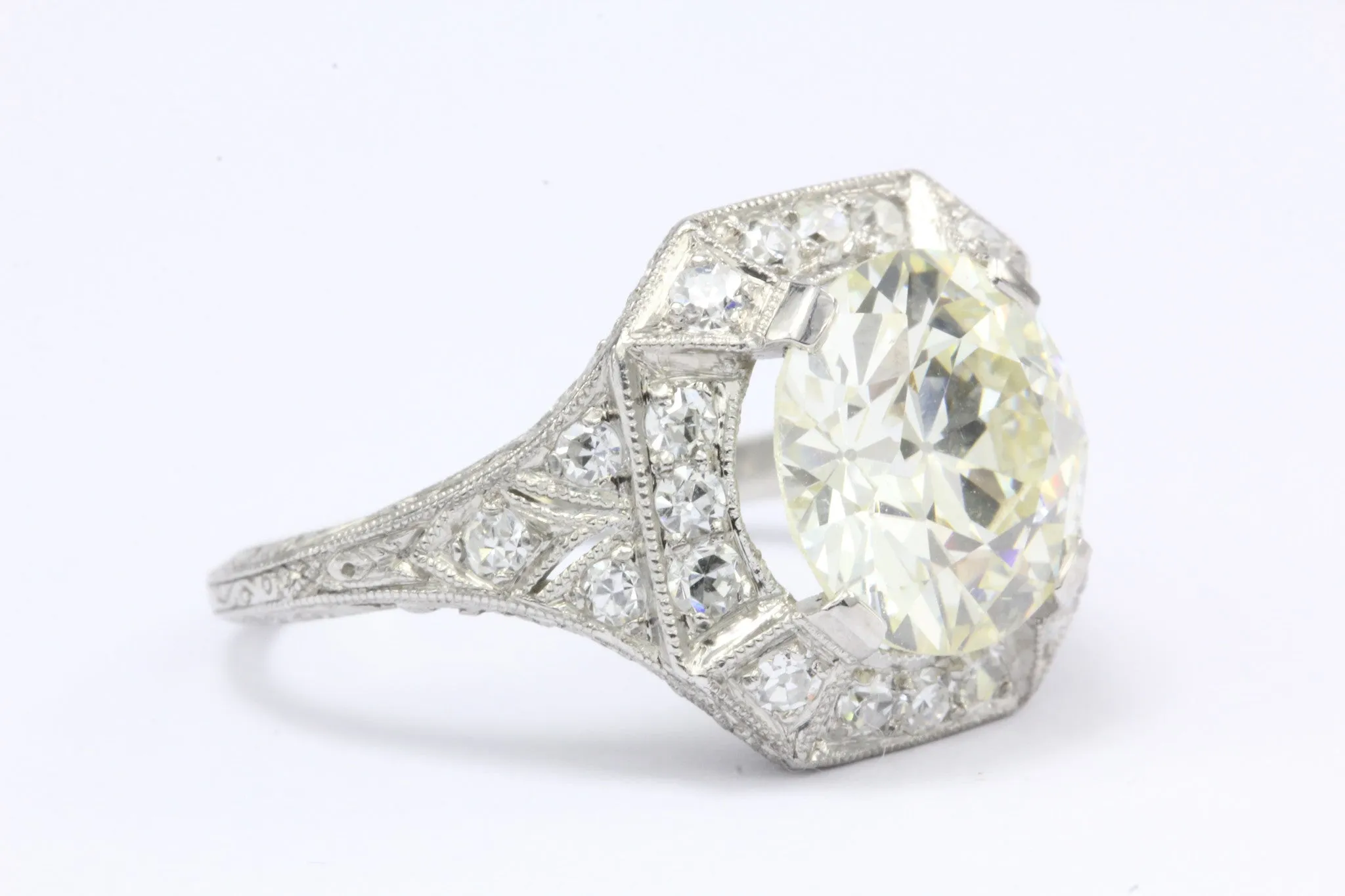 Art Deco Platinum 2.86 Carat Old European Diamond Engagement Ring