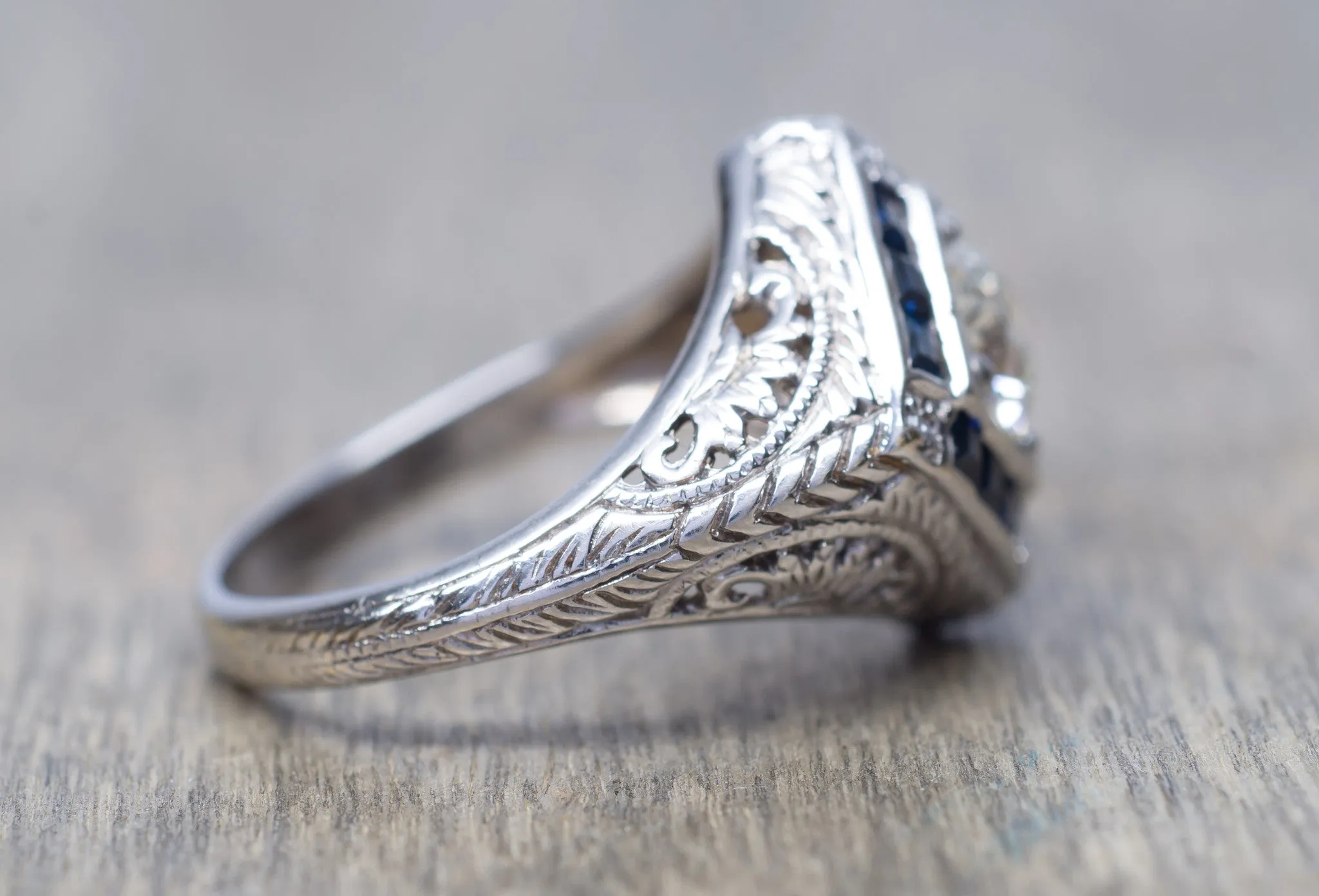 ART DECO SAPPHIRE AND OLD EUROPEAN CUT DIAMOND RING