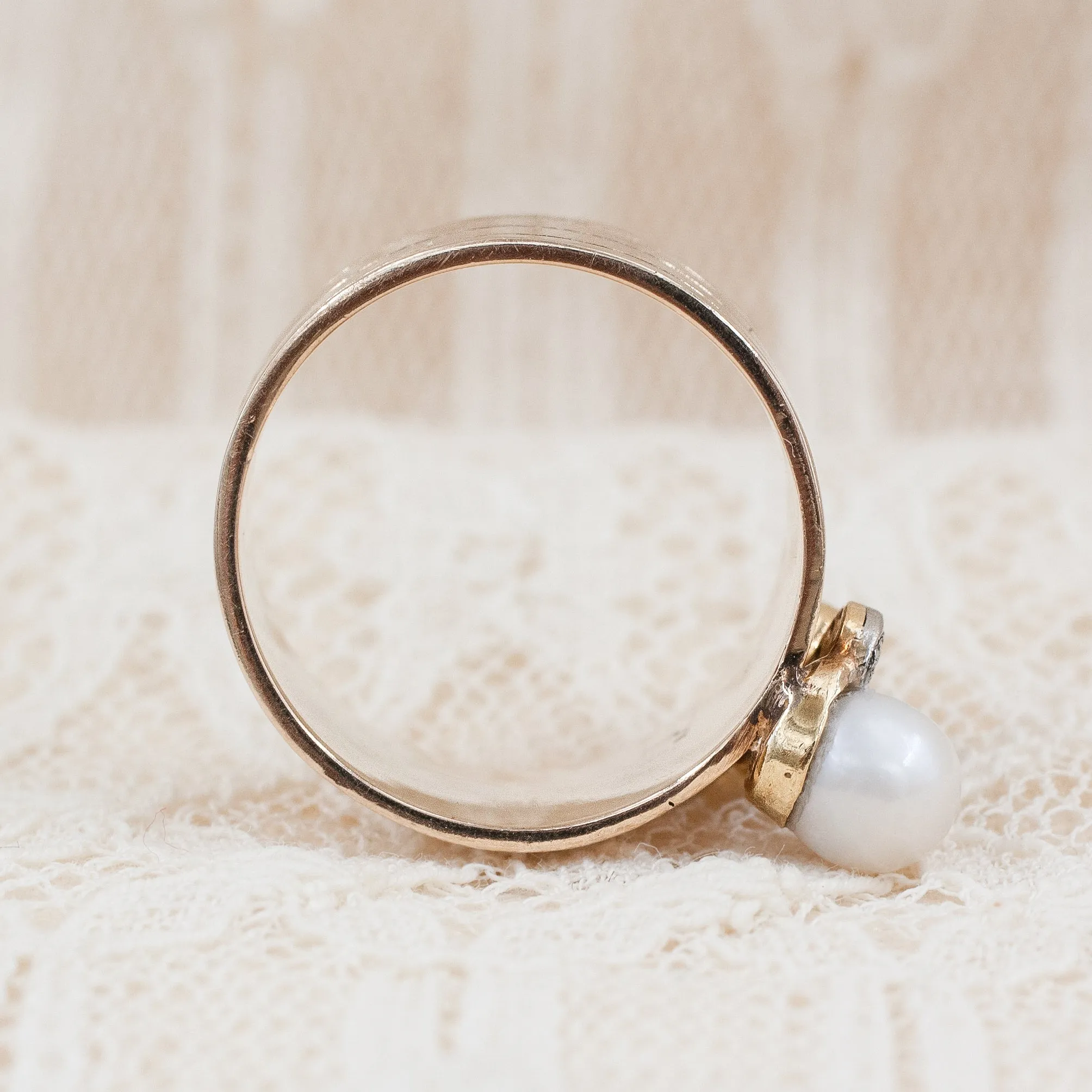 Art Nouveau Question Mark Band c1890