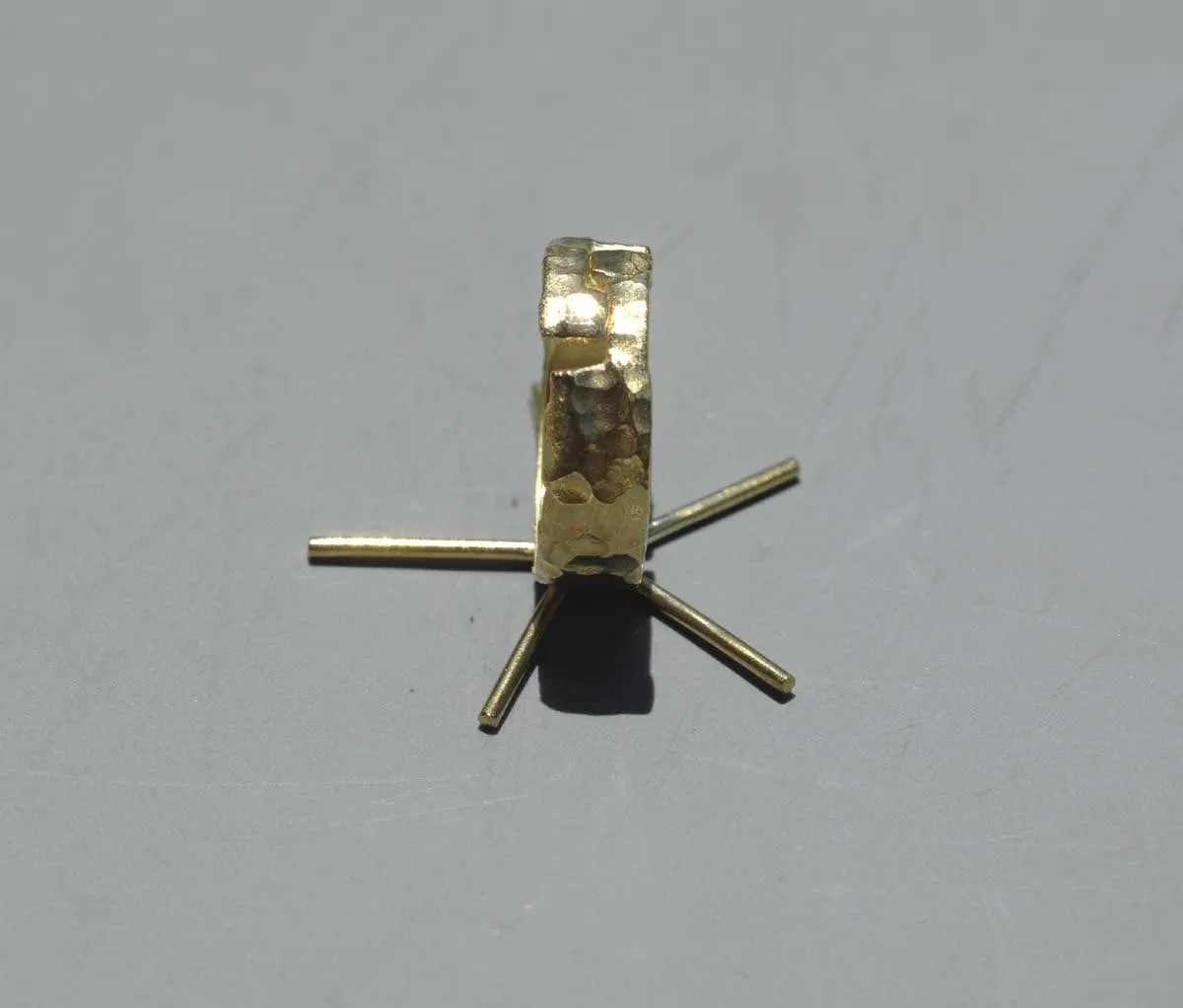Brass Adjustable Ring Claw Setting For Natural Stones or Whatever with Pattern Mini Hammered Claw 5 Prongs