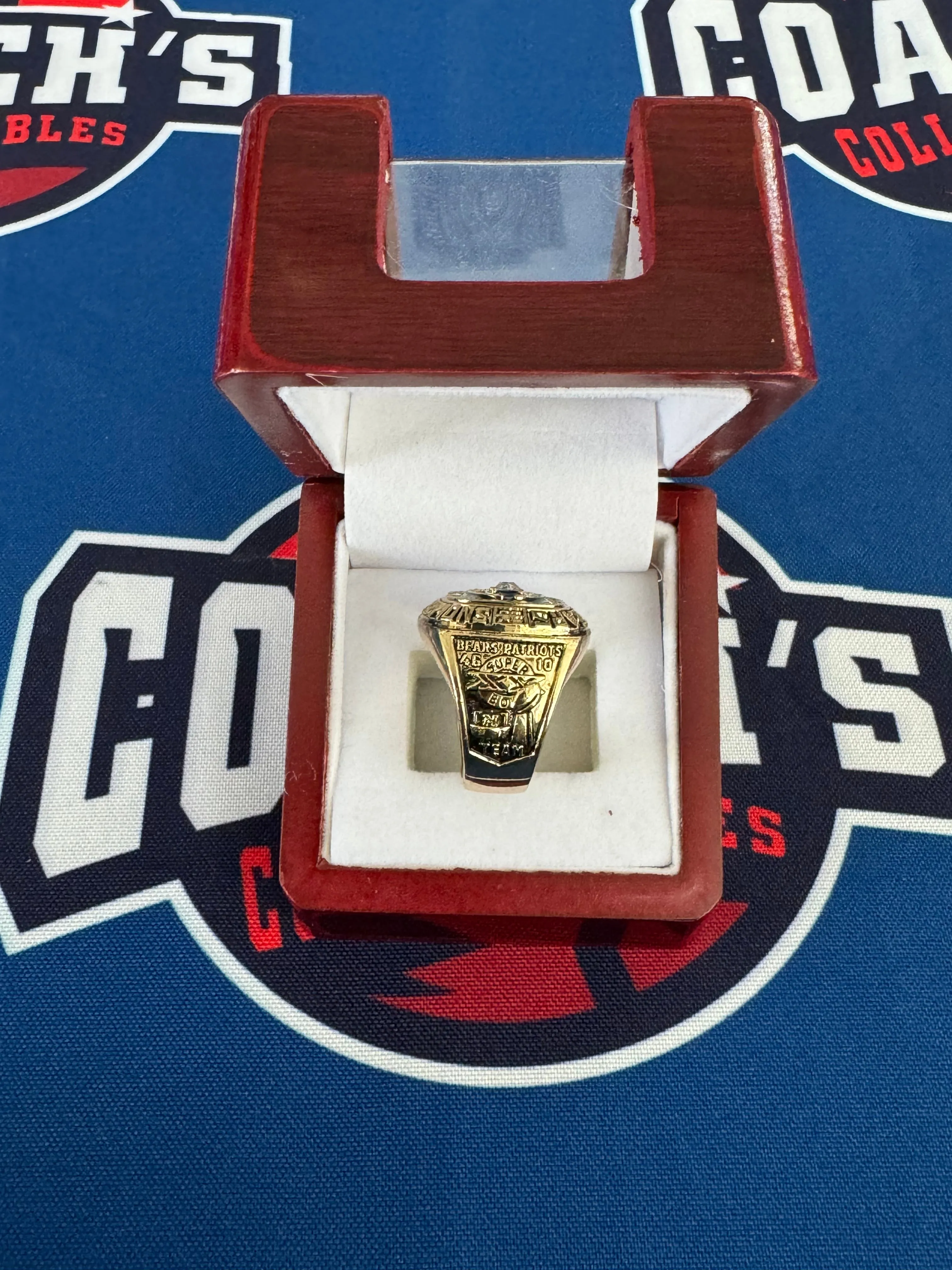 Chicago Bears Replica Super Bowl XX Ring with Display Box