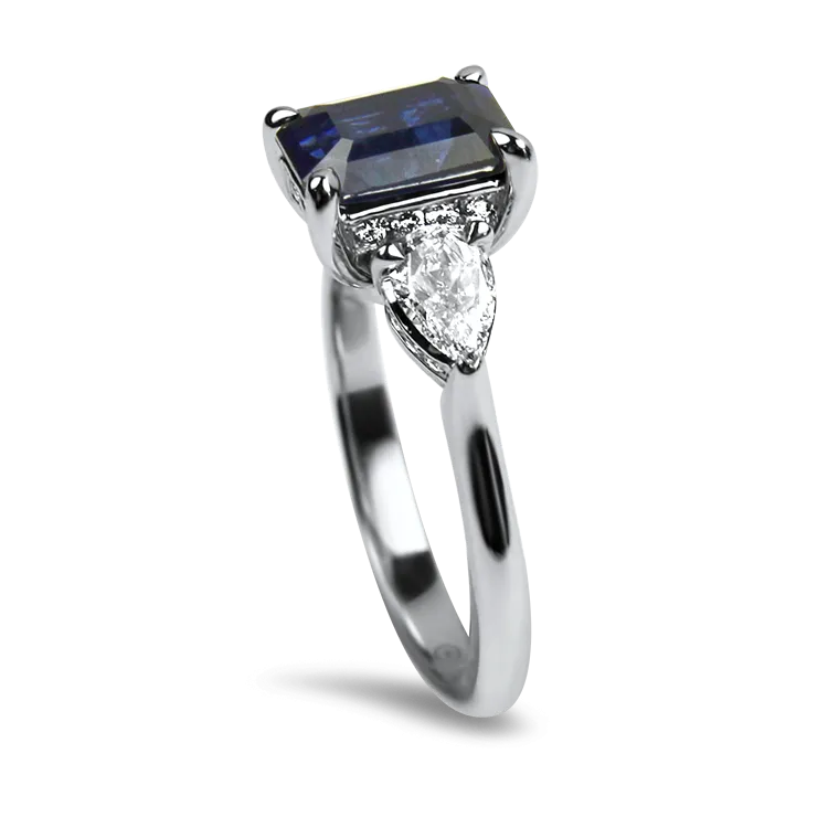 Christopher Designs 18k White Gold Engagement-Style Ring