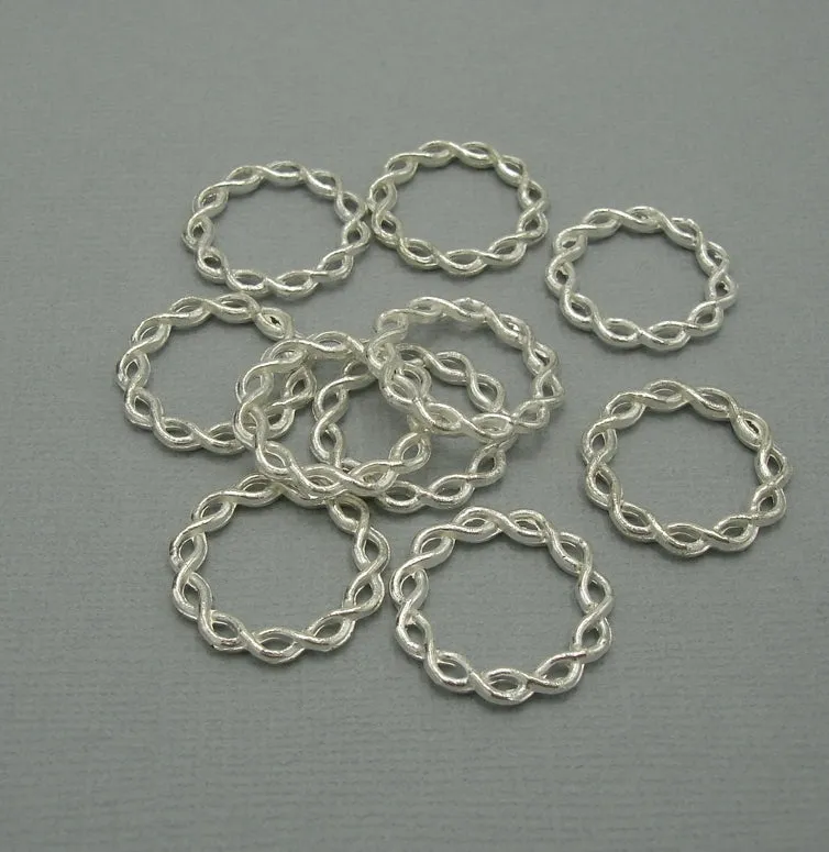 Connector Link Ring Twisted Closed
