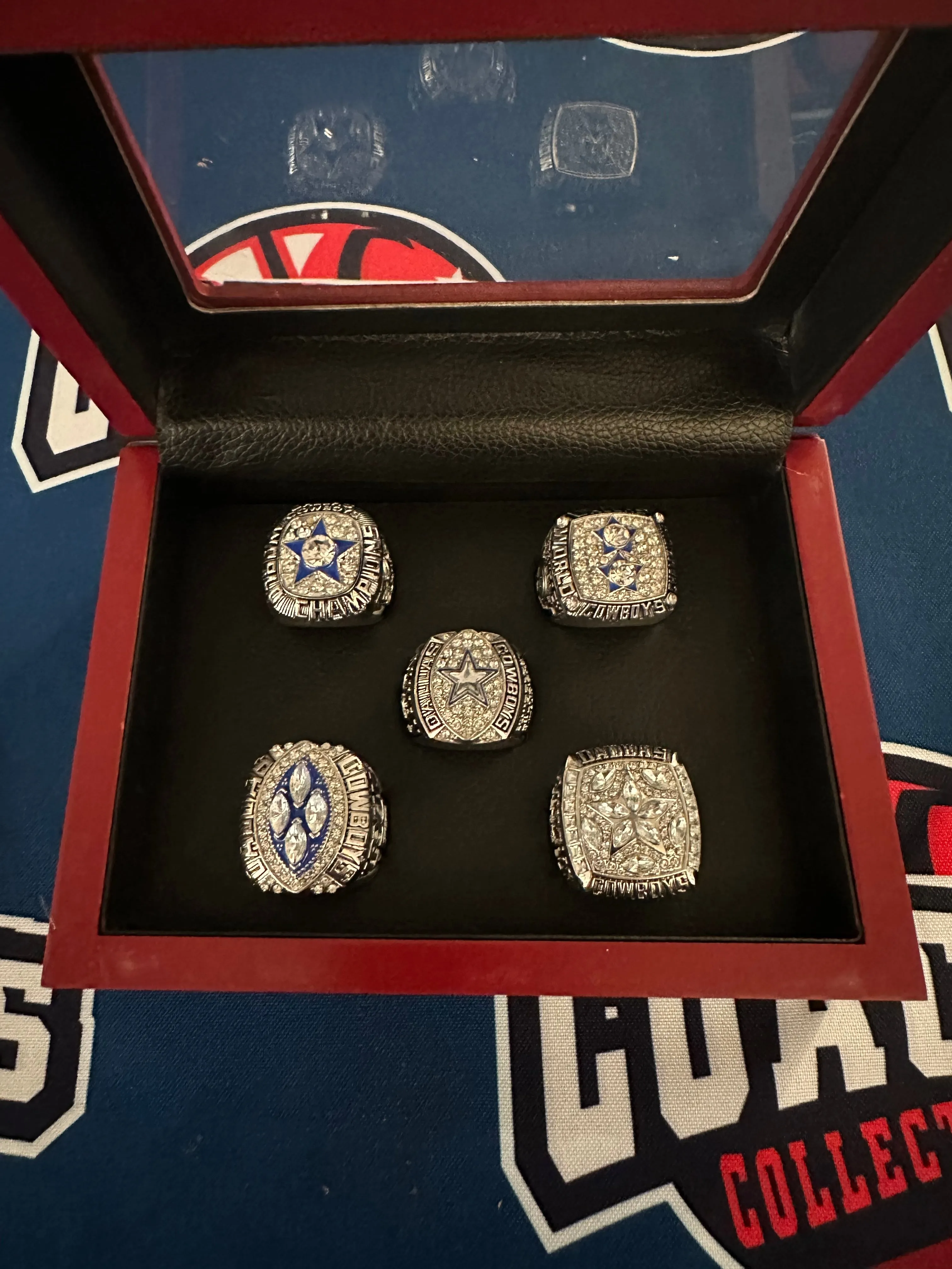 Dallas Cowboys 5pc Replica Super Bowl Ring Set w/ Display Box