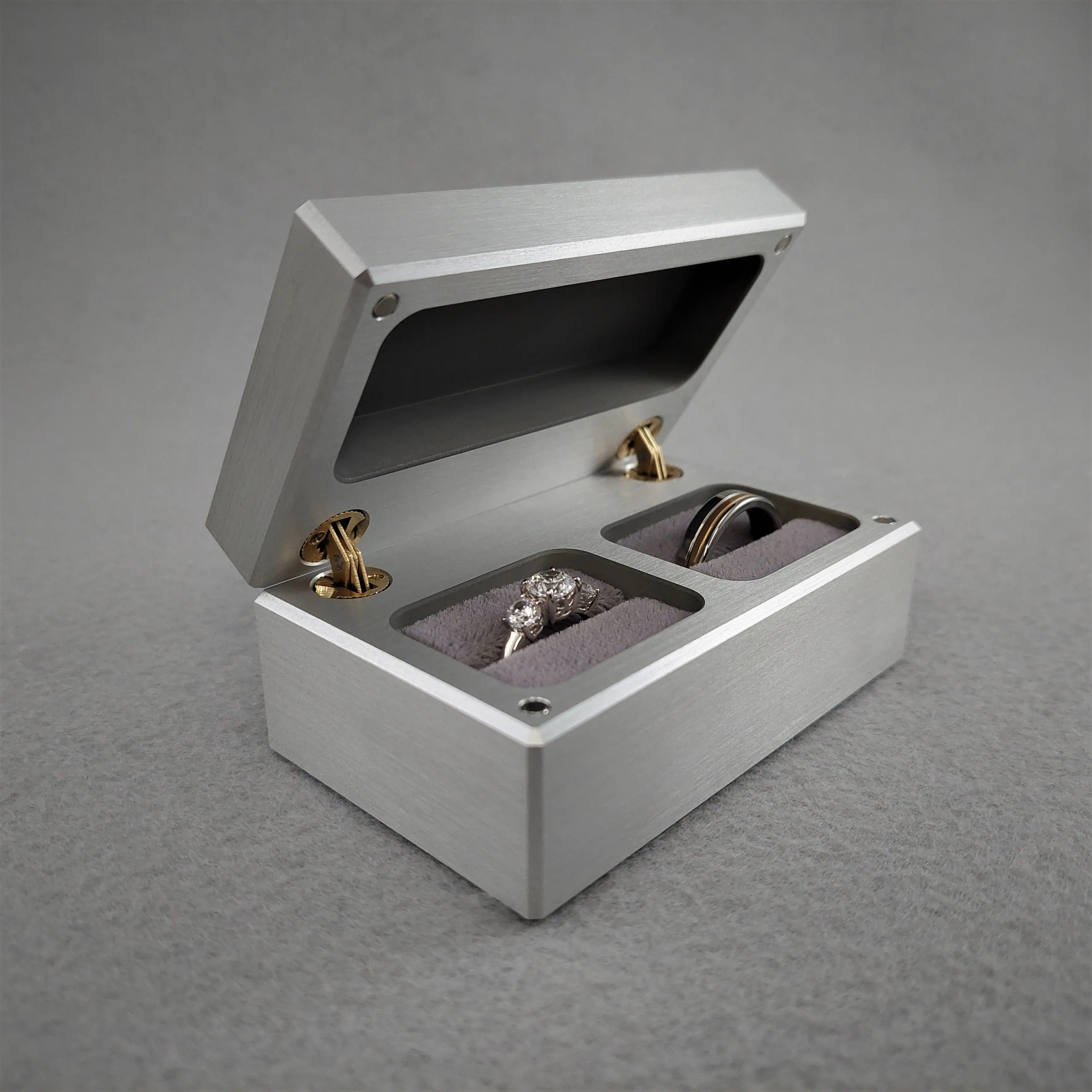 Dual Classic Solid Metal Ring Bearer Box