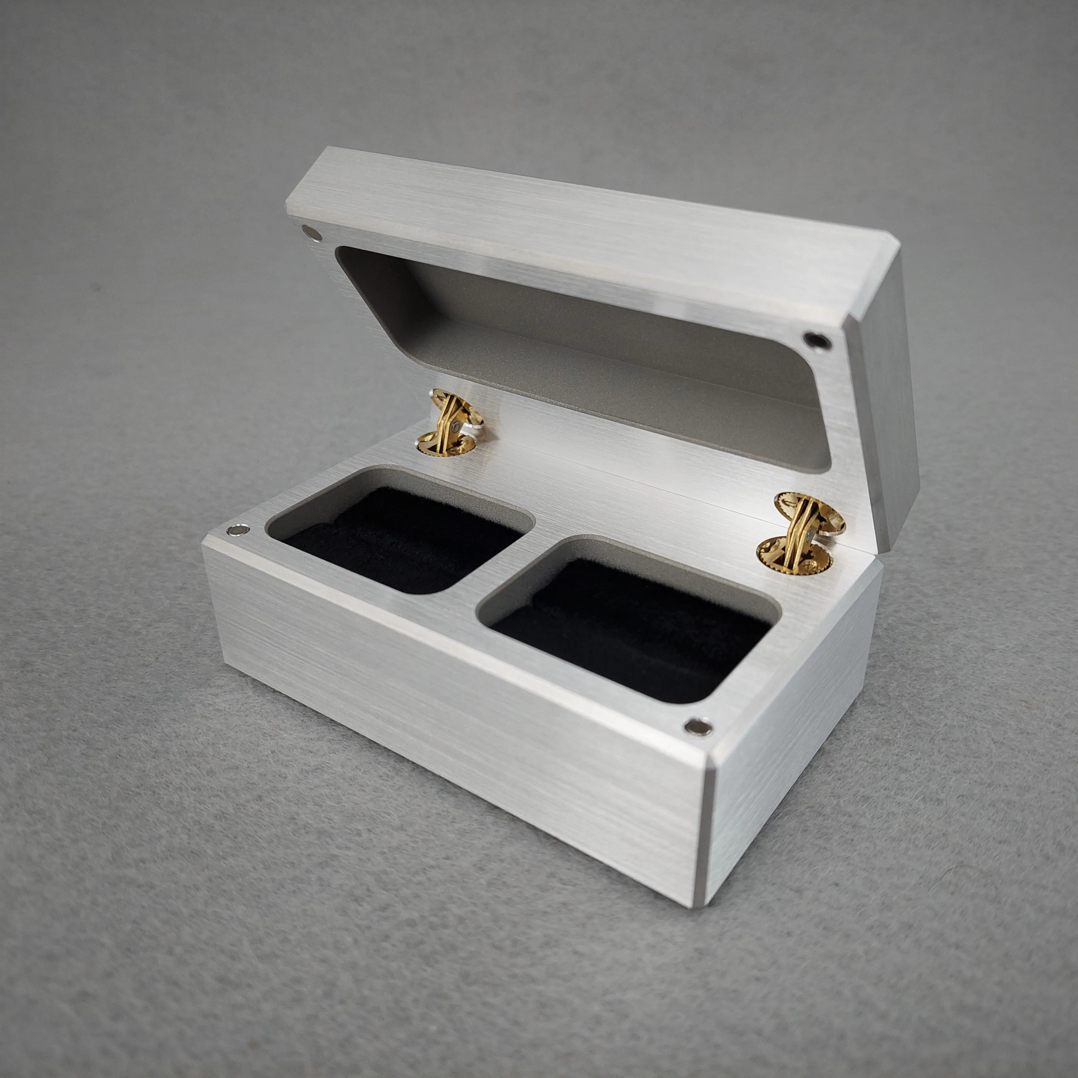 Dual Classic Solid Metal Ring Bearer Box