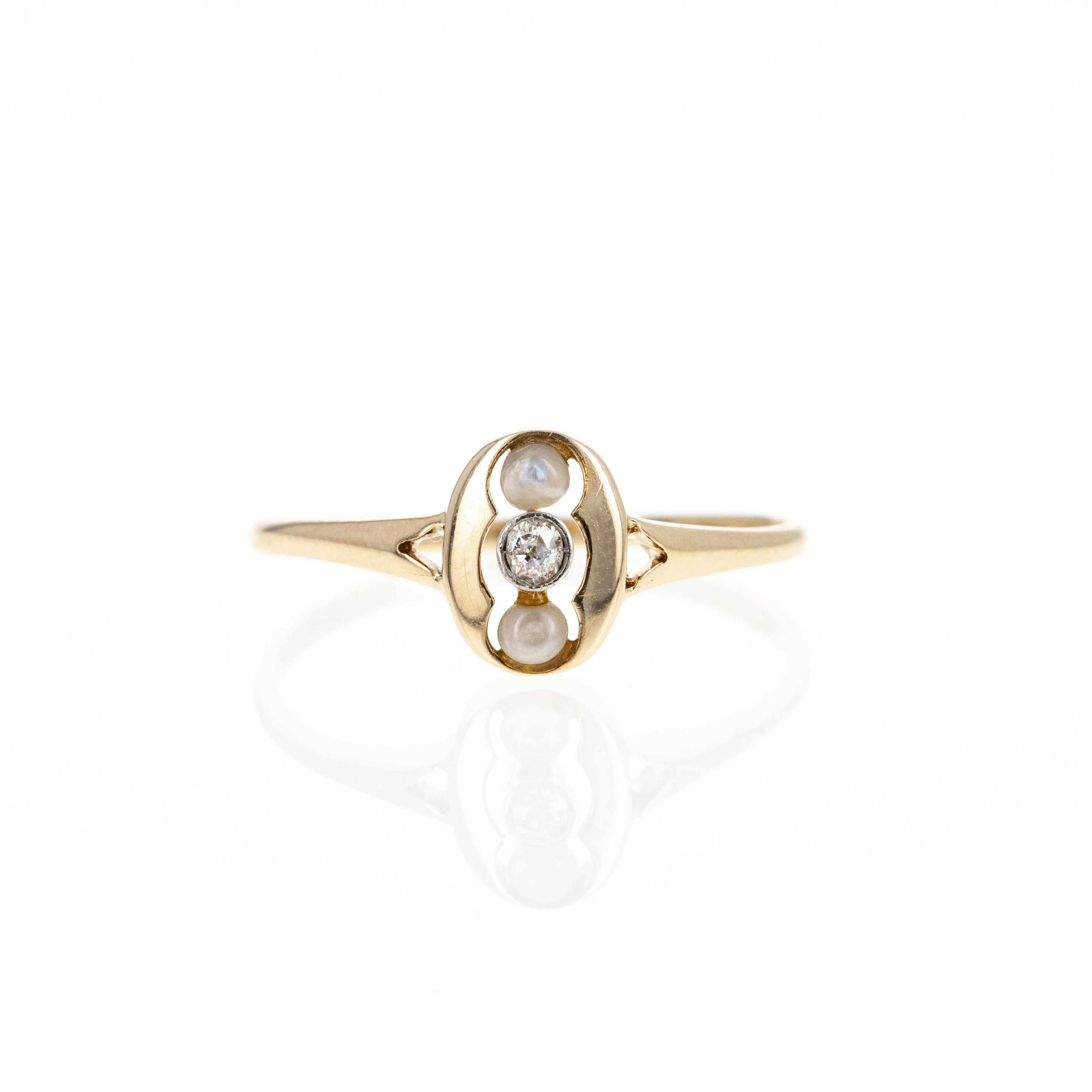 Edwardian 14K Yellow Gold Old European Diamond Pearl Ring
