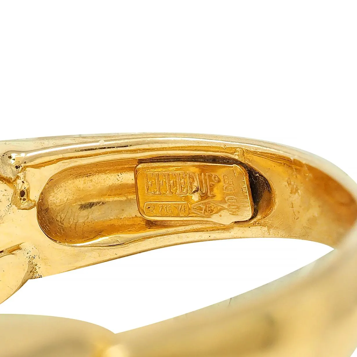 Effedue 1970's 18 Karat Yellow Gold Vintage Domed Bar Ring