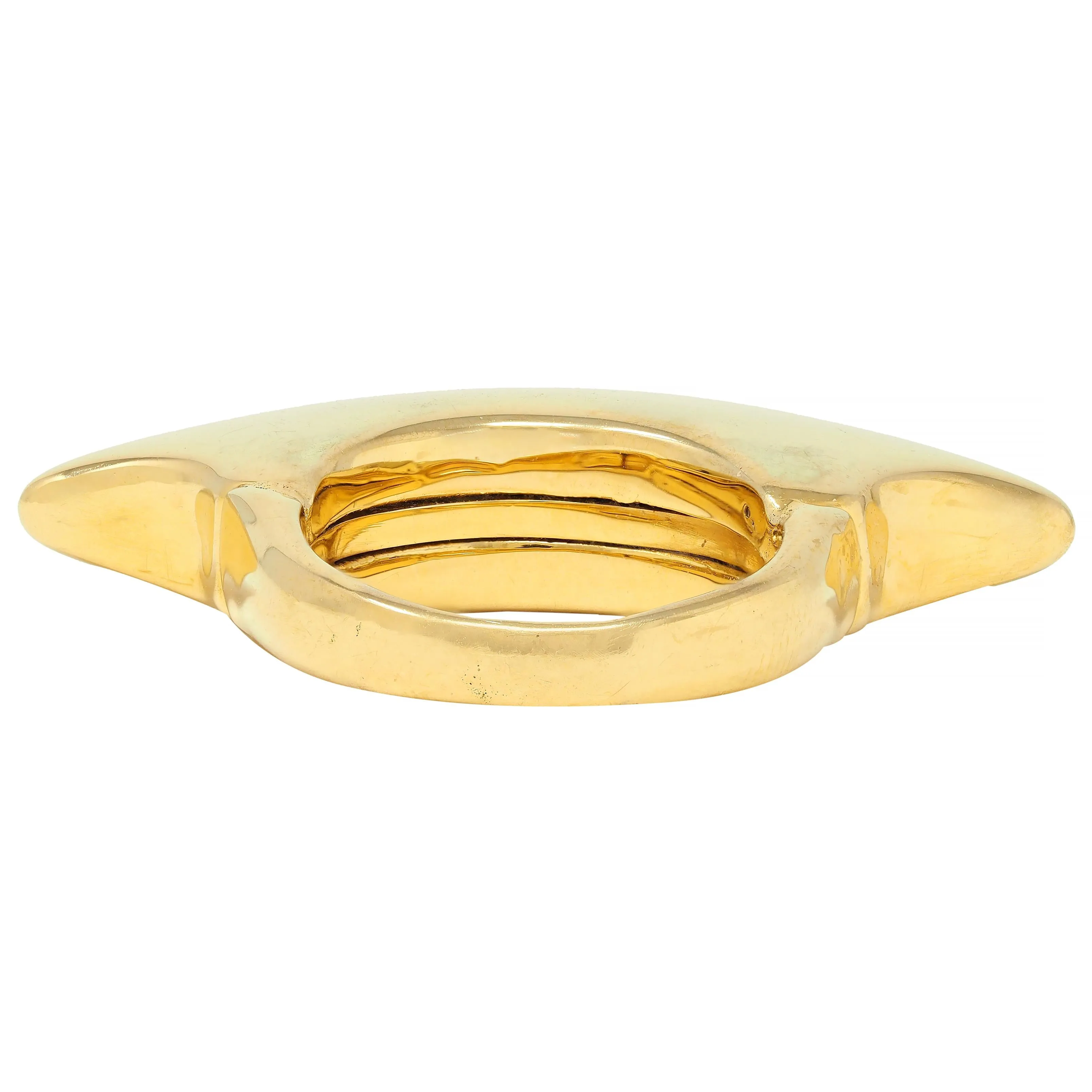 Effedue 1970's 18 Karat Yellow Gold Vintage Domed Bar Ring
