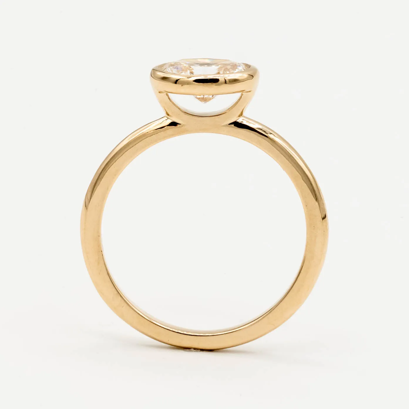 Elm Engagement Ring | 1.04ct Oval Lab-Grown Diamond | 14k Yellow Gold