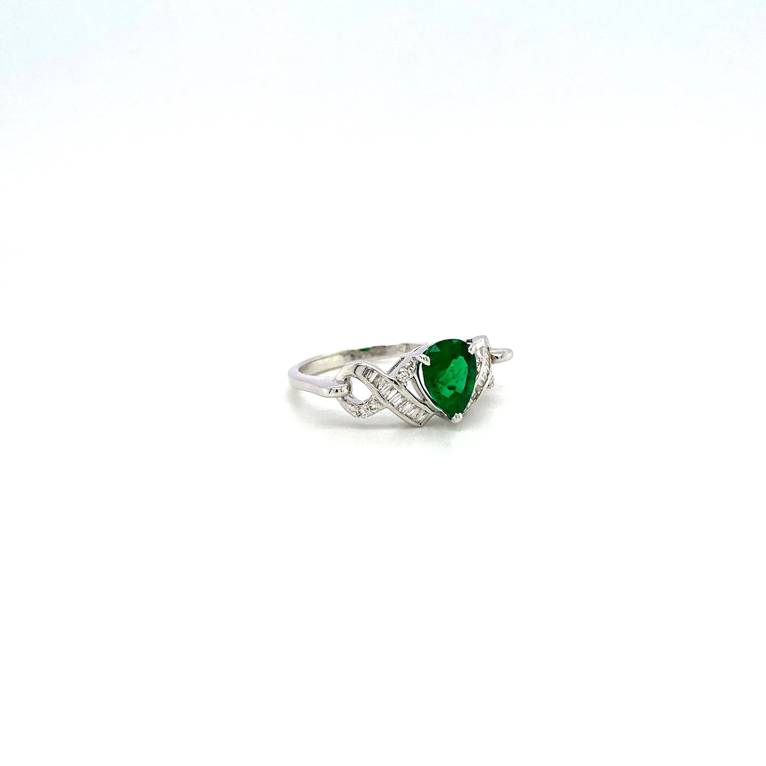 Emerald and Diamond Ring in 18K White Gold - KGR 15863