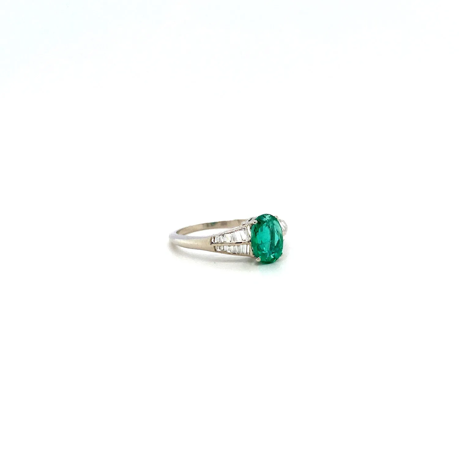 Emerald and Diamond Ring in 18K White Gold - KGR 16444