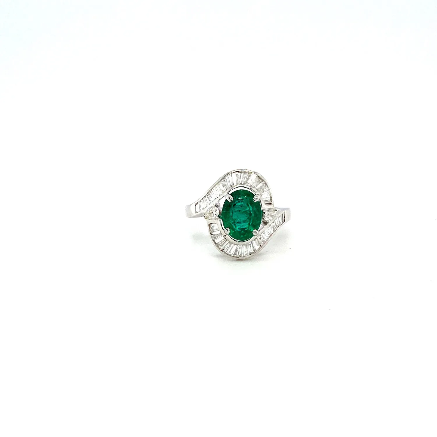 Emerald and Diamond Ring in 18K White Gold - KGR 16531
