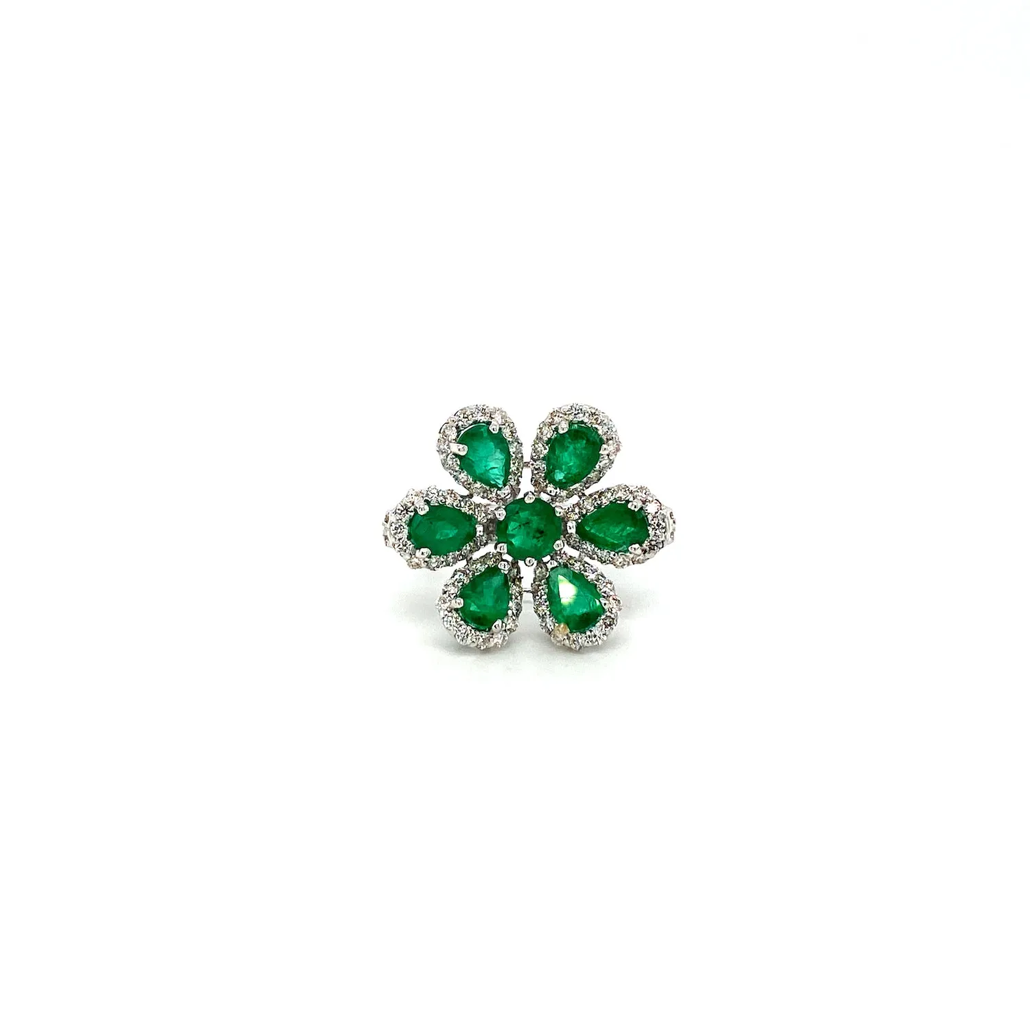 Emerald and Diamond Ring in 18K White Gold - KGR 16541