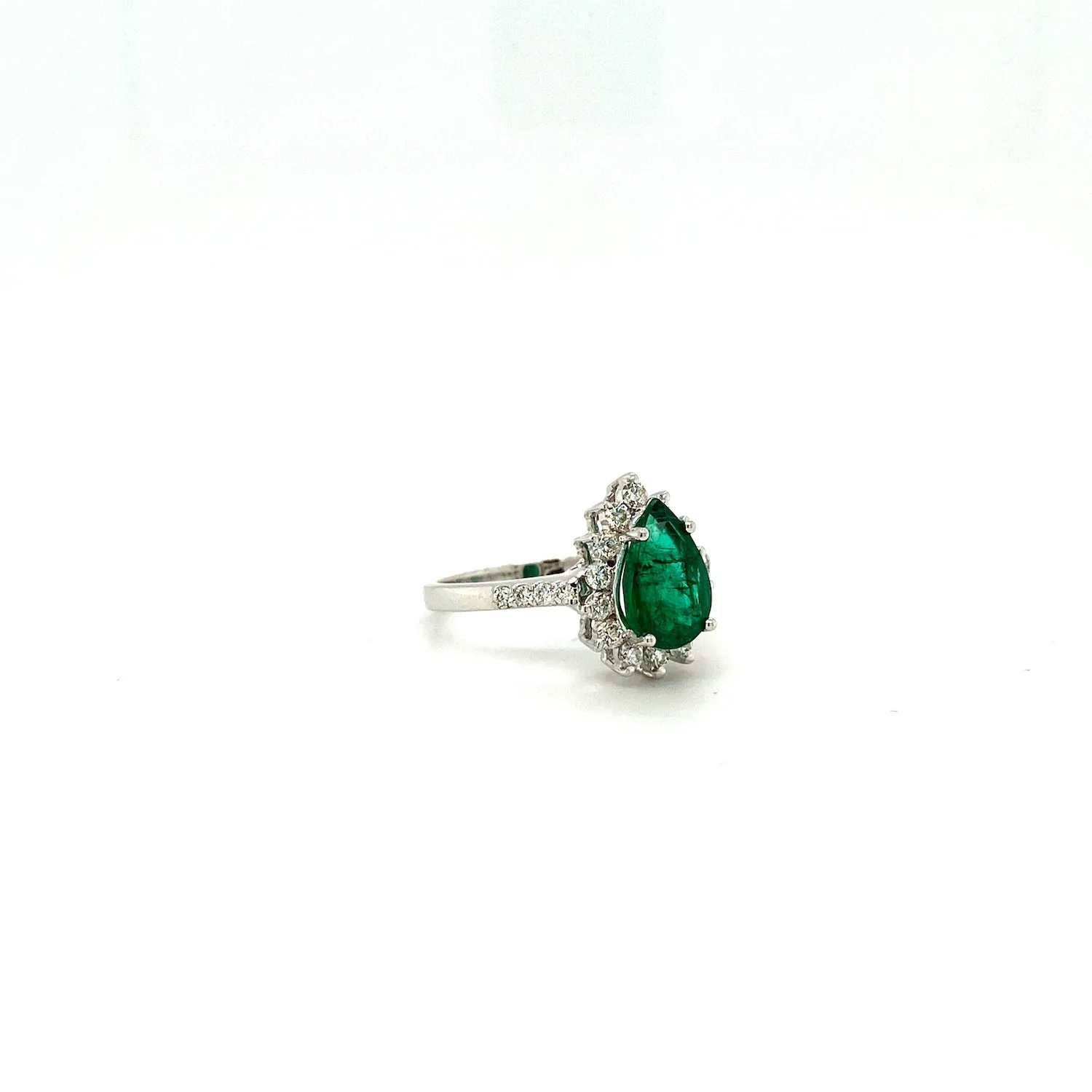 Emerald and Diamond Ring in 18K White Gold - KGR 17092