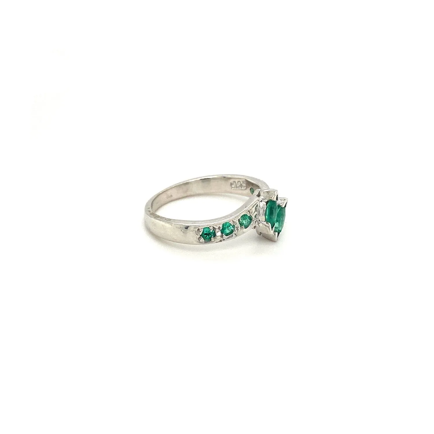Emerald Ring in .925 Sterling Silver - KSR 1069