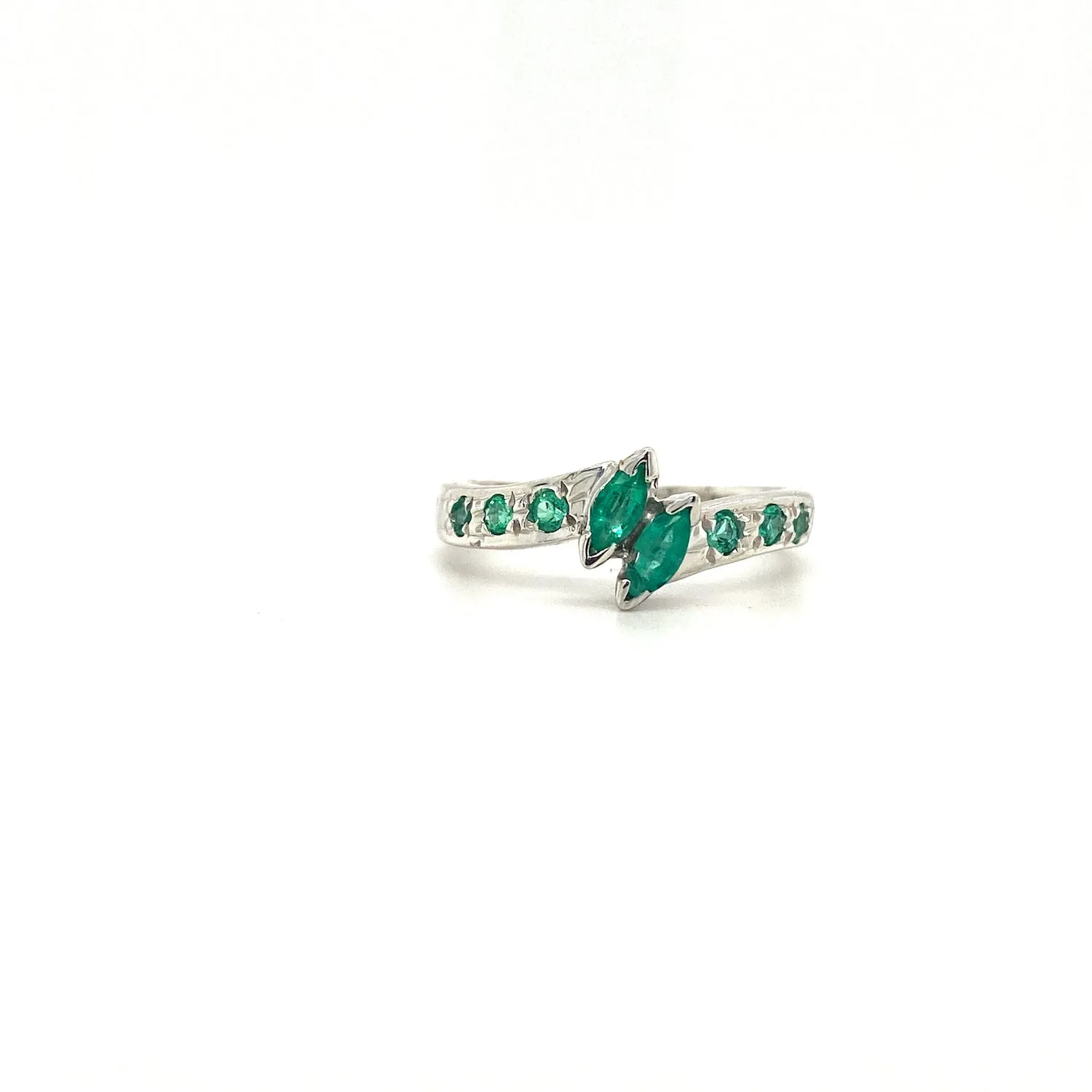 Emerald Ring in .925 Sterling Silver - KSR 1069