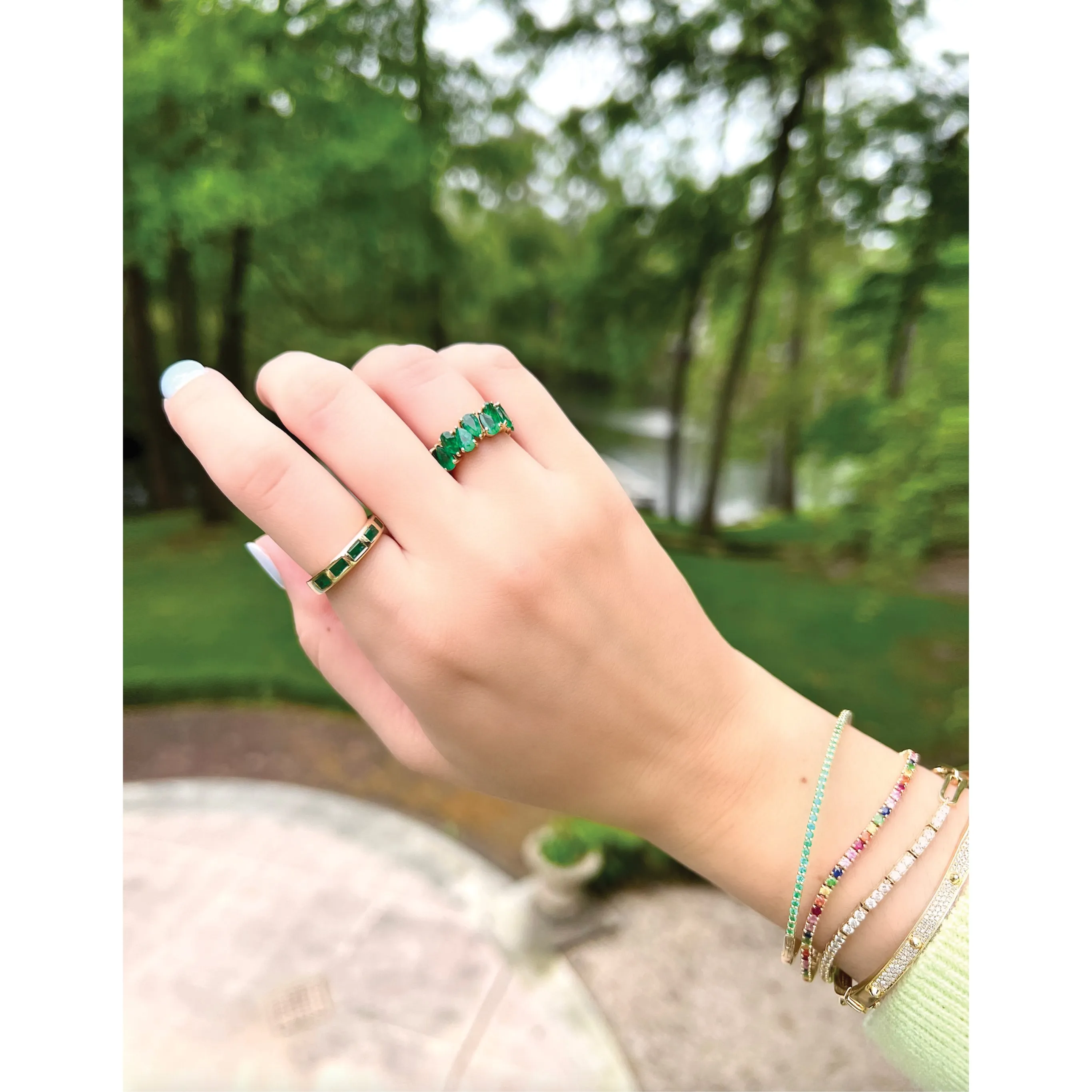 Flush Set Emerald Band