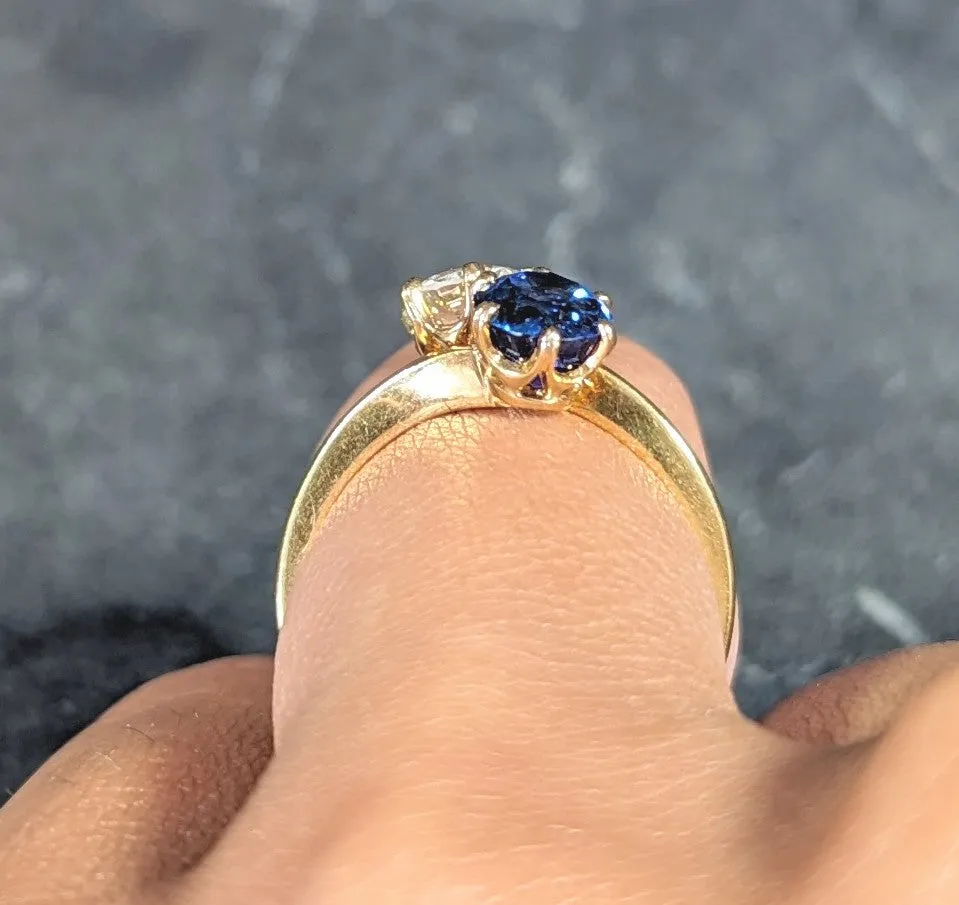 French Victorian Diamond Sapphire 2.04 CTW 18 Karat Gold Toi-Et-Moi Antique Ring