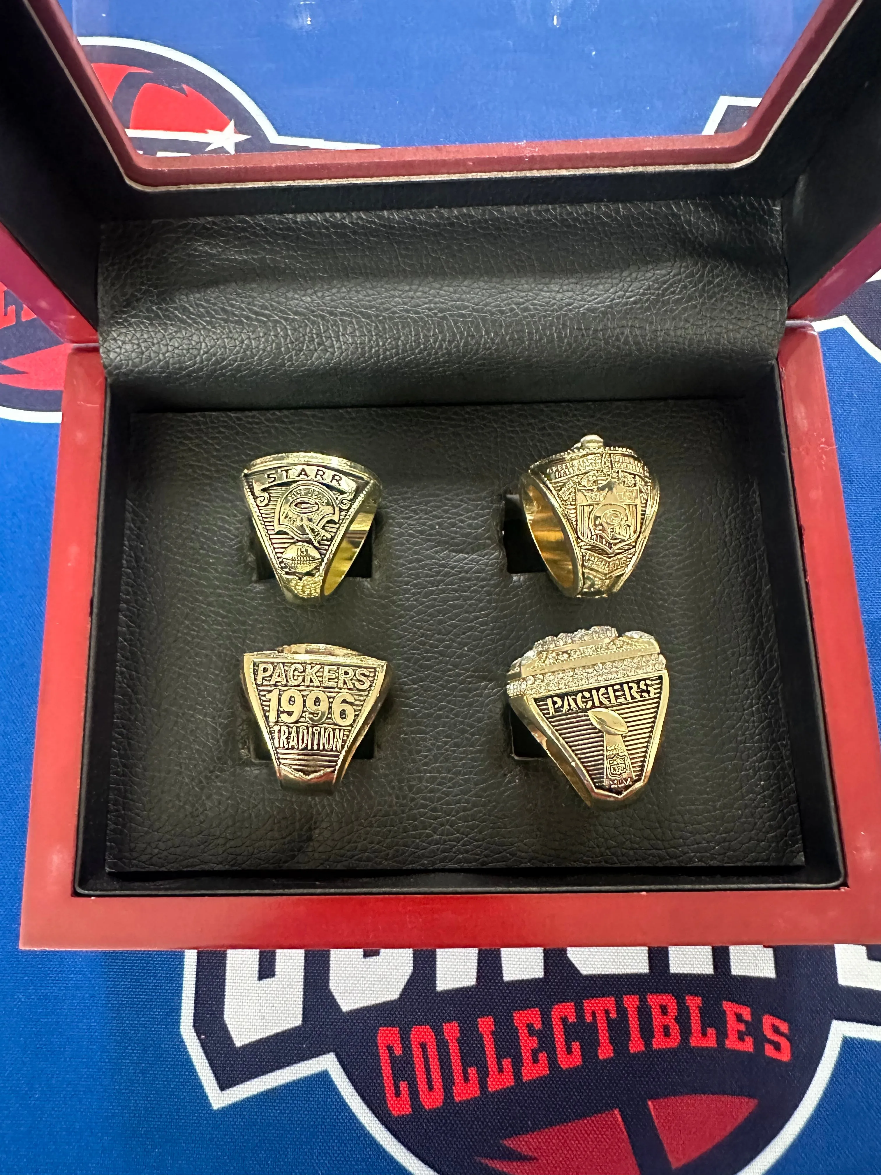 Green Bay Packers 4pc Super Bowl Replica Ring Set with Display Box