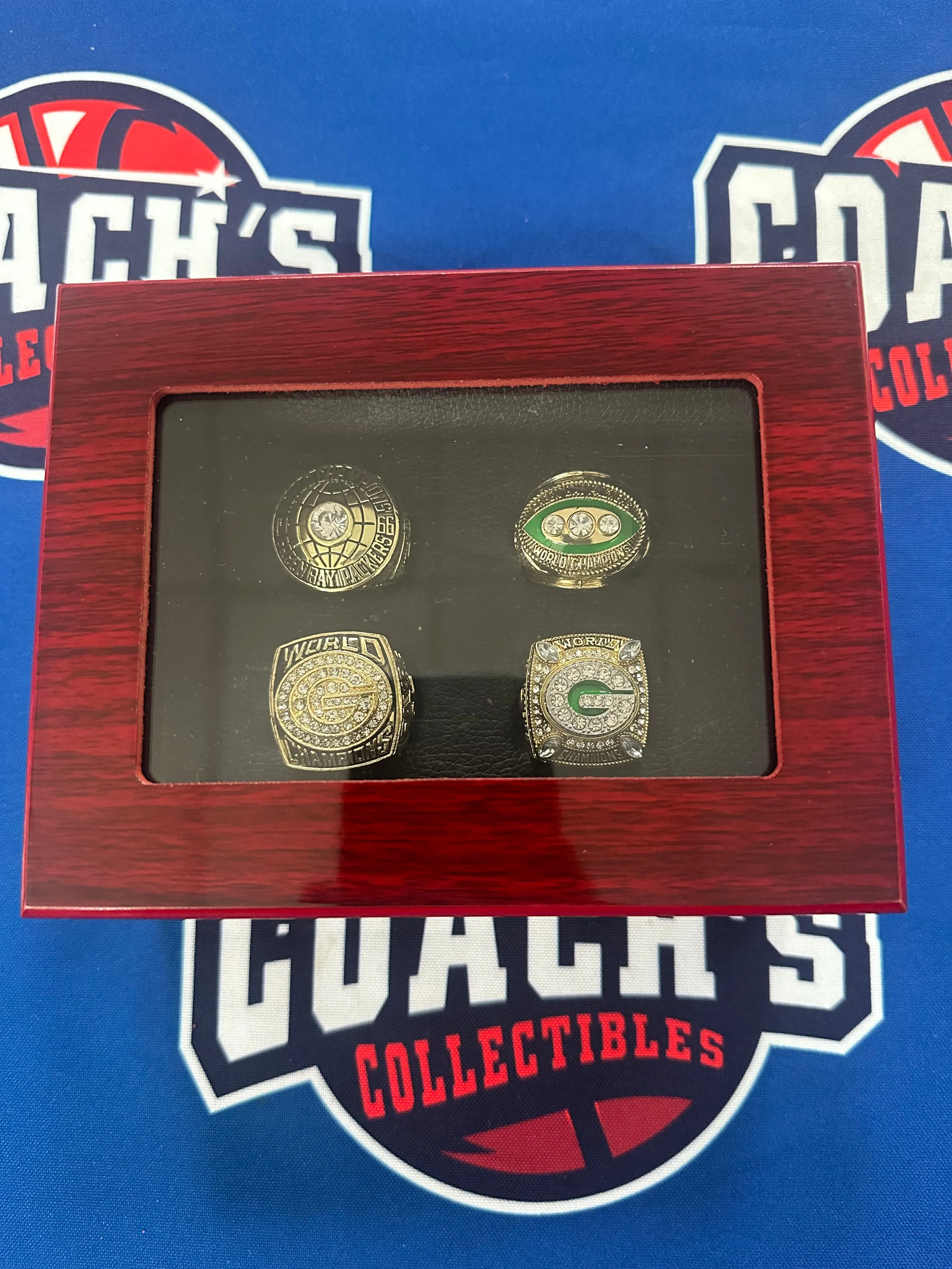 Green Bay Packers 4pc Super Bowl Replica Ring Set with Display Box