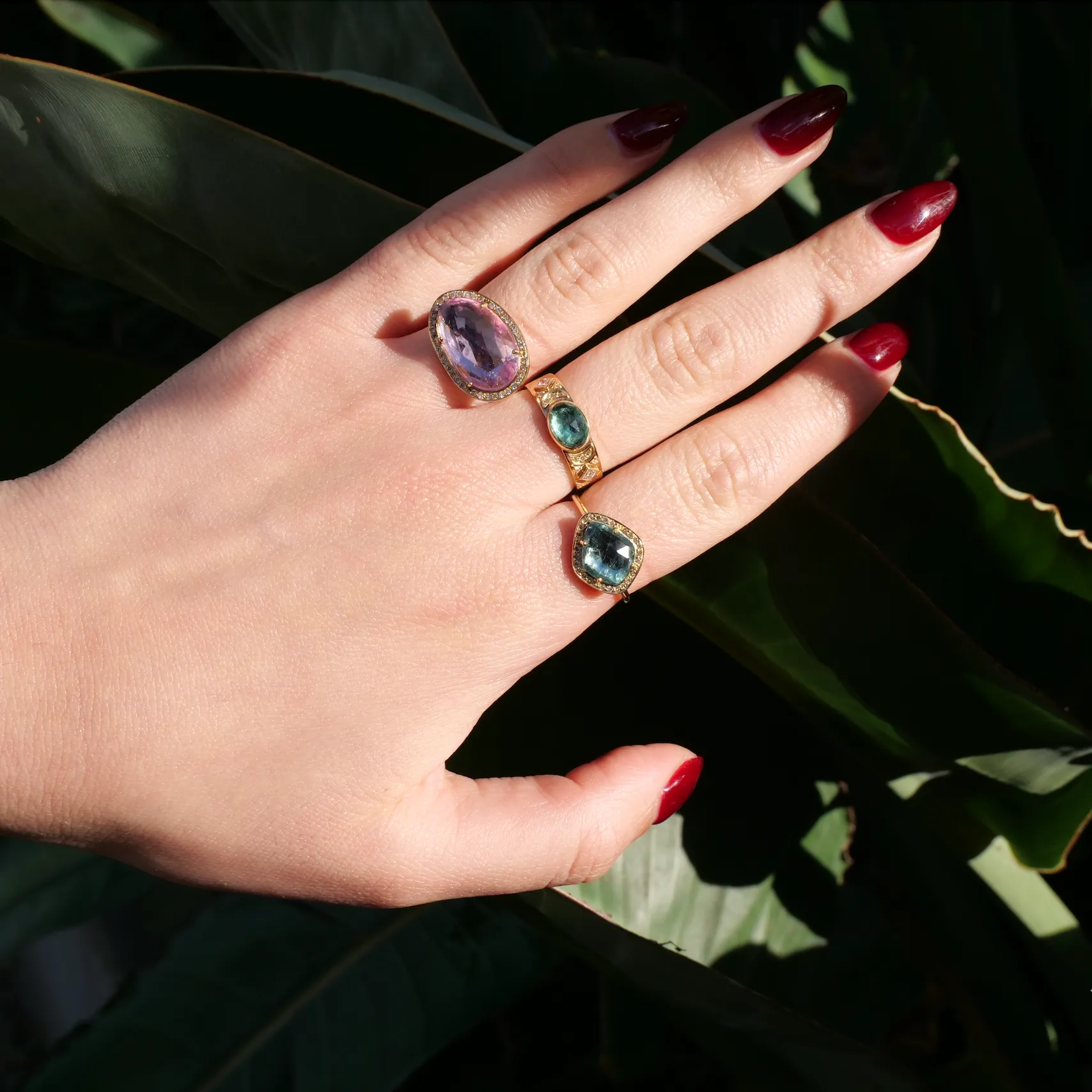 Green Tourmaline & Diamonds Oval Totem Ring
