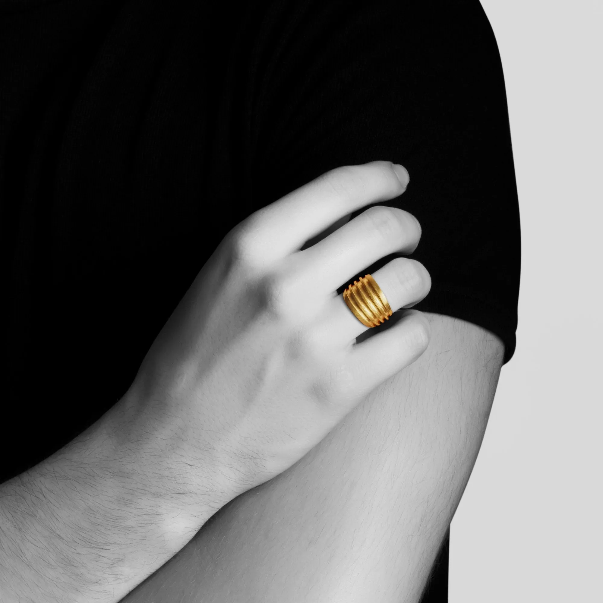 Groove Ring